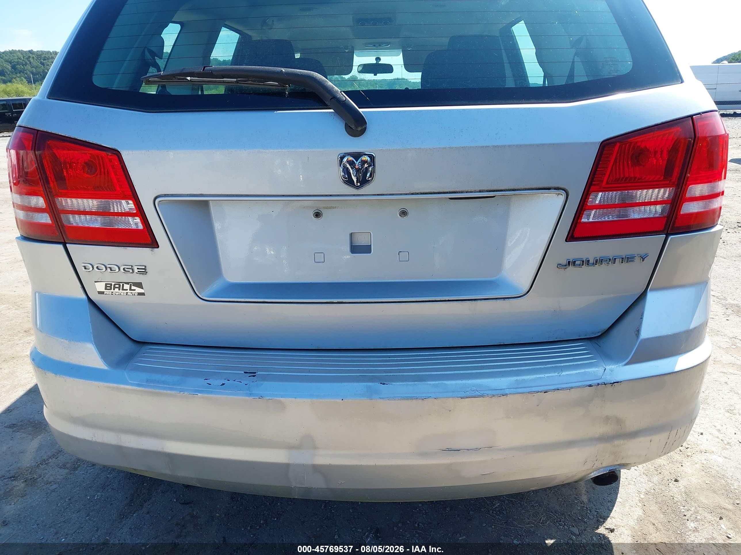 2010 Dodge Journey Se Silver vin: 3D4PG4FB5AT163924