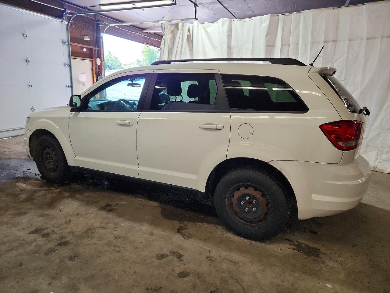 2011 Dodge Journey Express White vin: 3D4PG4FB5BT561877