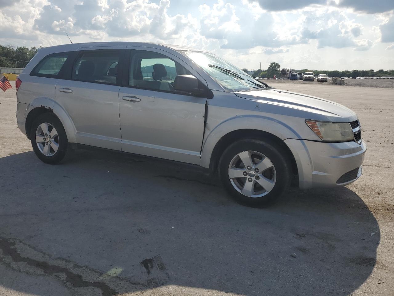 2010 Dodge Journey Se Silver vin: 3D4PG4FB8AT104916