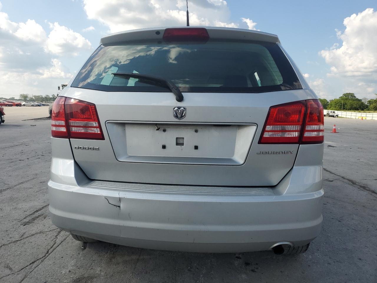 2010 Dodge Journey Se Silver vin: 3D4PG4FB8AT104916