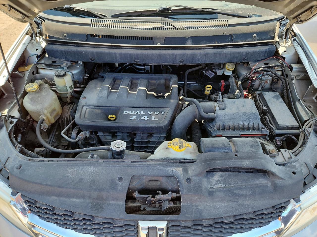 2011 Dodge Journey Express Silver vin: 3D4PG4FB9BT558951