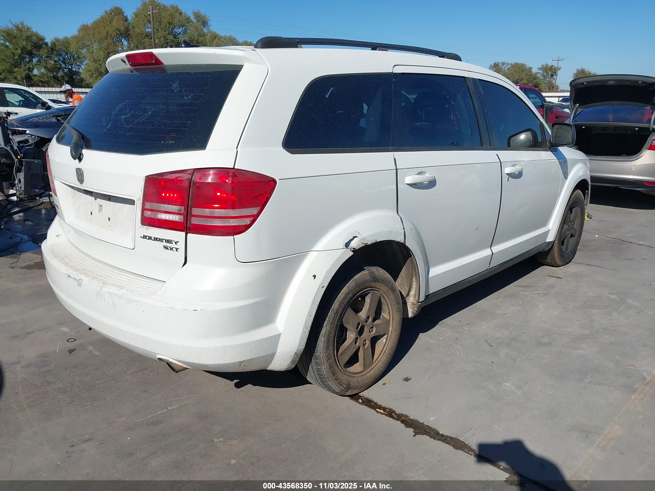 2010 Dodge Journey Se White vin: 3D4PG4FBXAT118753