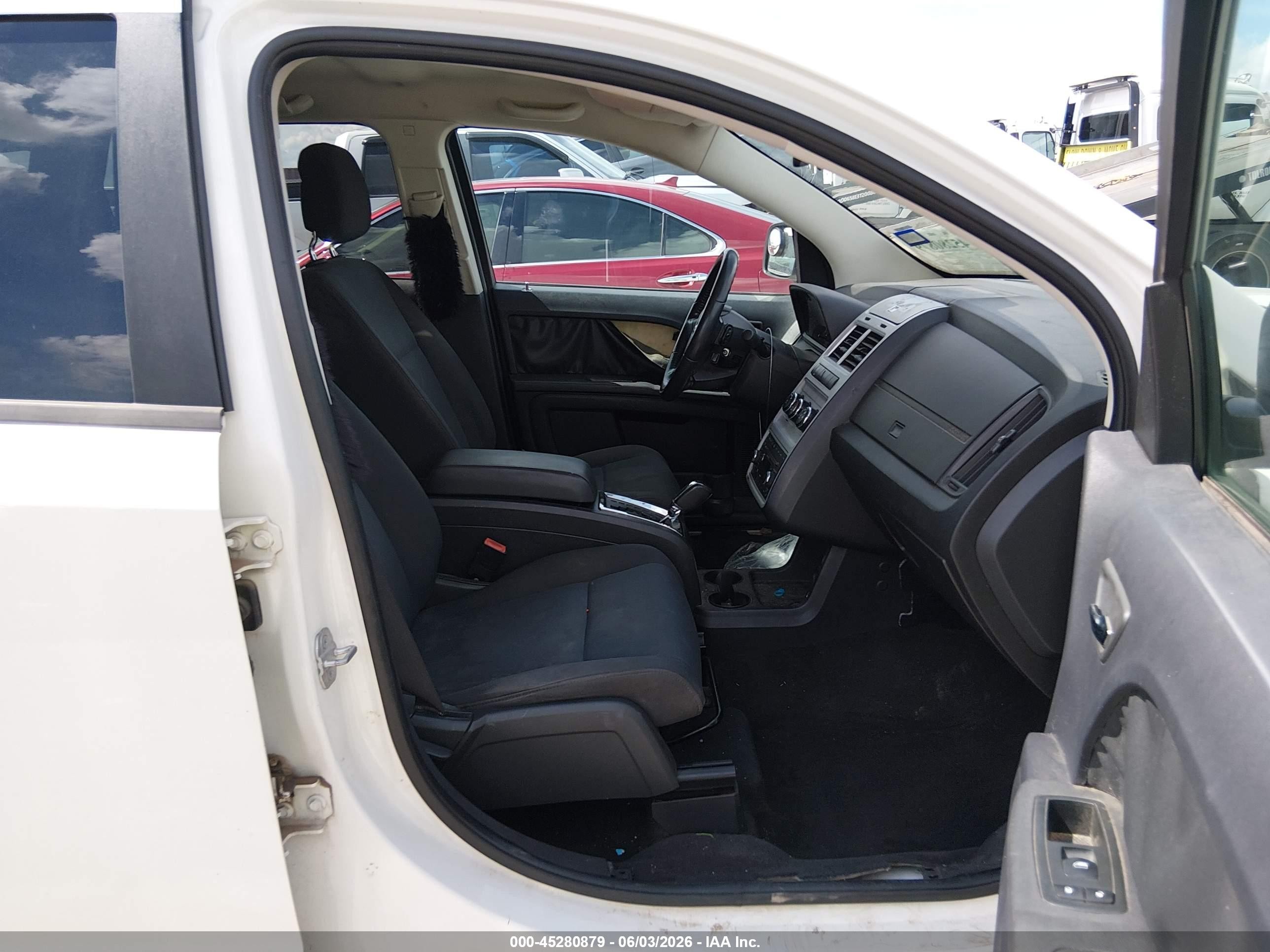 2010 Dodge Journey Se White vin: 3D4PG4FBXAT136394