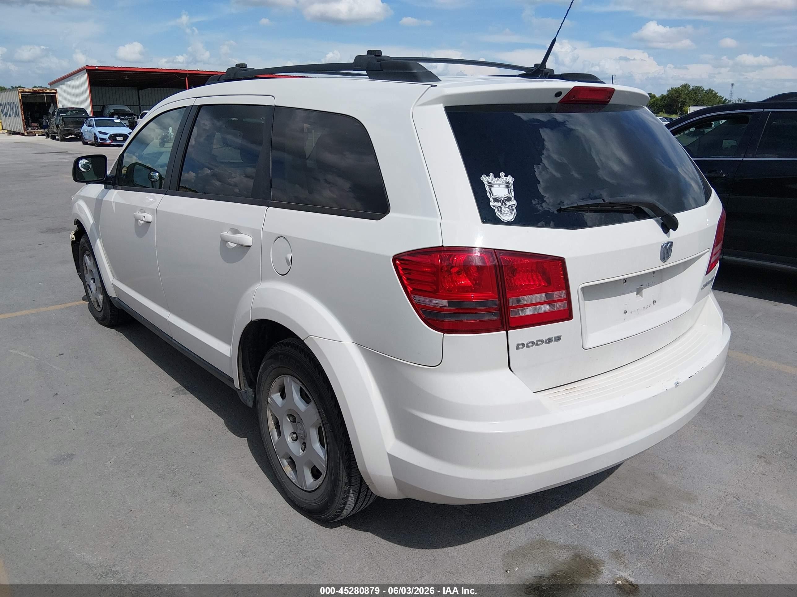 2010 Dodge Journey Se White vin: 3D4PG4FBXAT136394