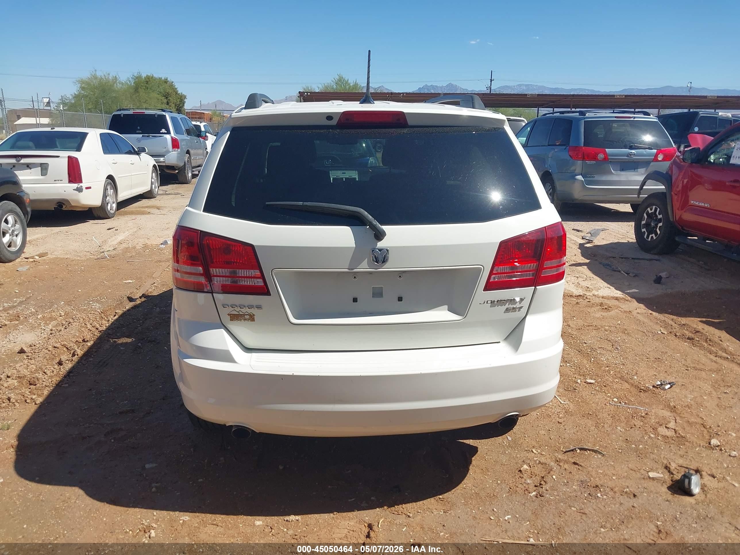 2010 Dodge Journey Sxt White vin: 3D4PG5FV2AT203179