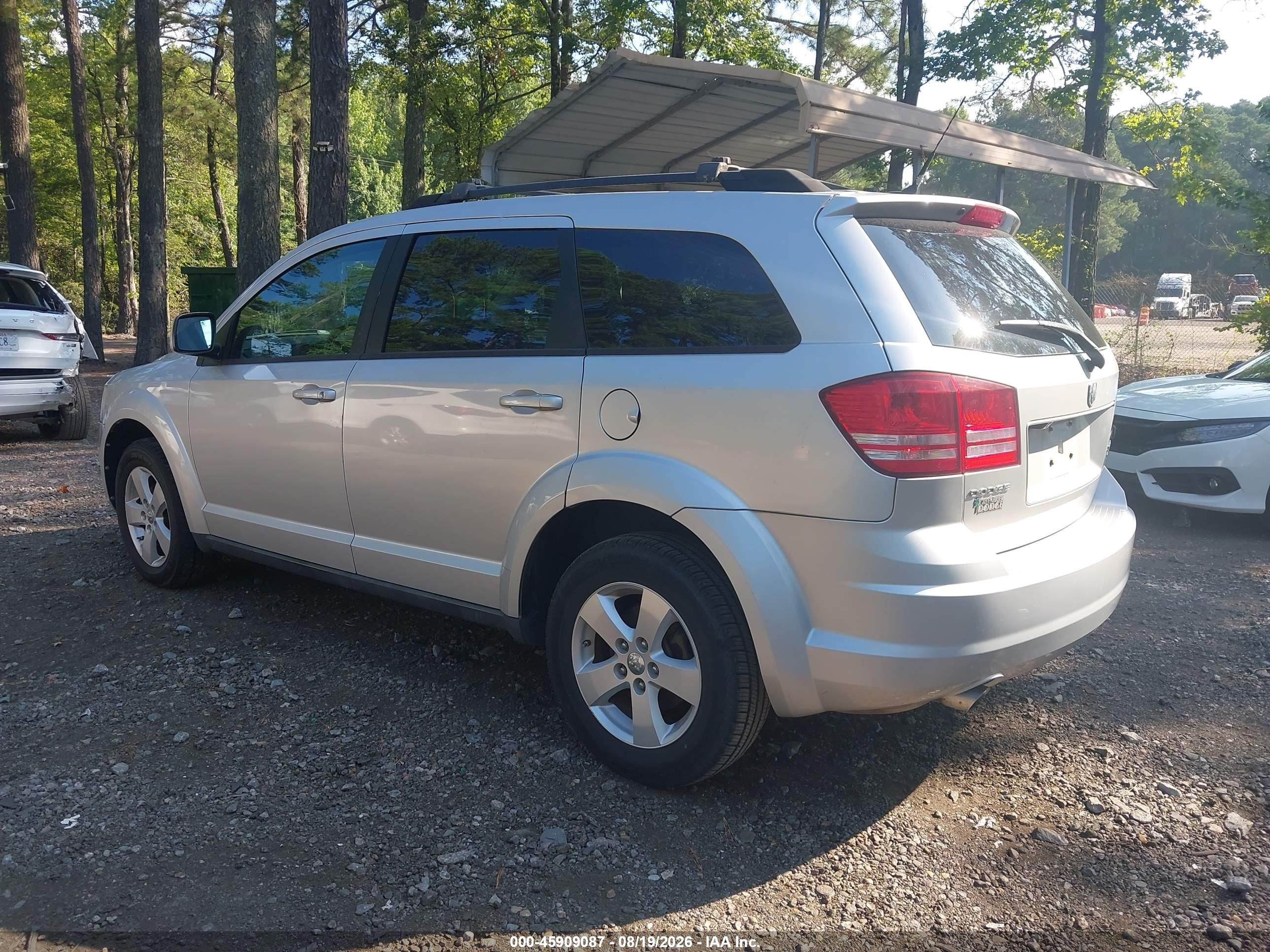 2010 Dodge Journey Sxt Серебряный vin: 3D4PG5FV2AT266153