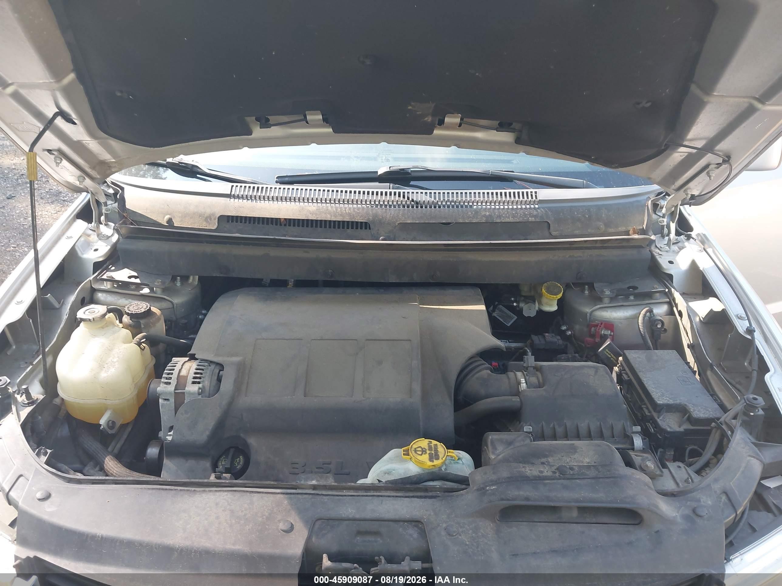 2010 Dodge Journey Sxt Серебряный vin: 3D4PG5FV2AT266153