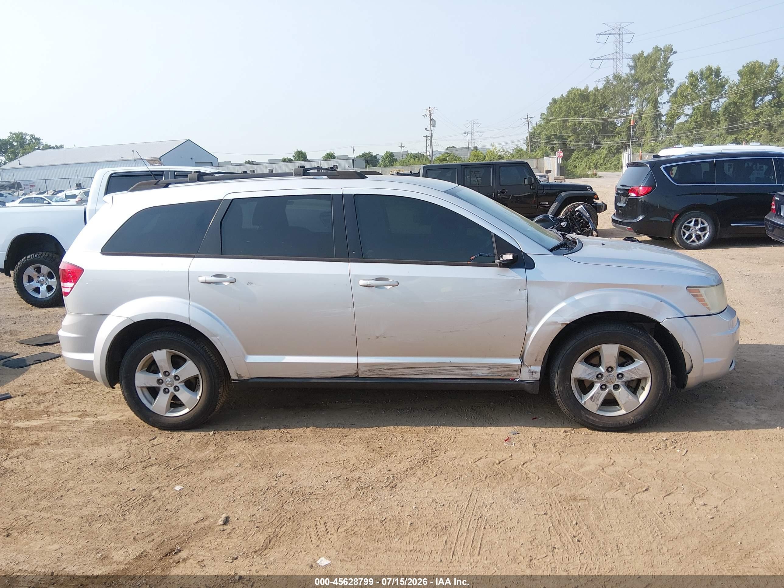 2010 Dodge Journey Sxt Silver vin: 3D4PG5FV4AT233204