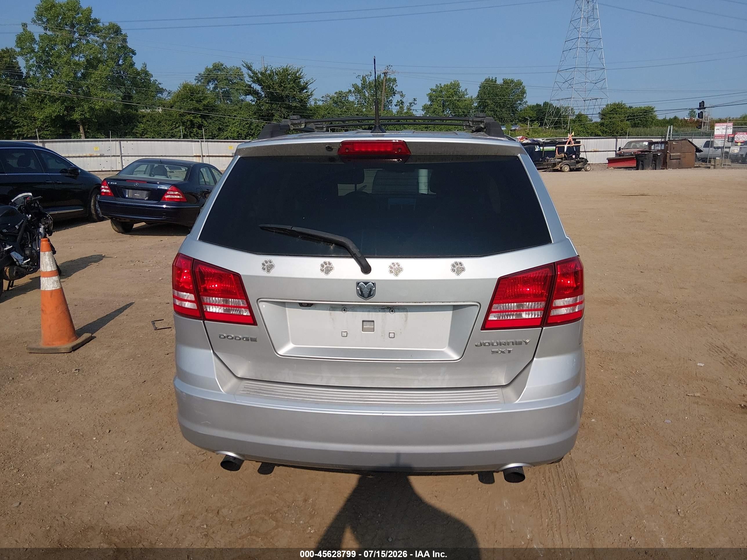 2010 Dodge Journey Sxt Silver vin: 3D4PG5FV4AT233204