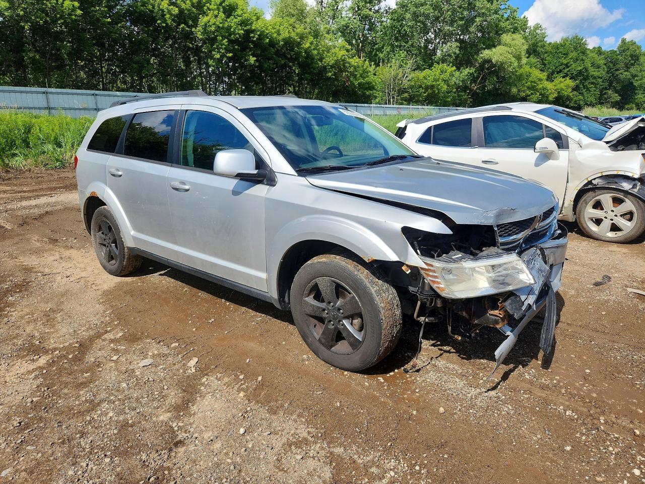 2010 Dodge Journey Sxt Серебряный vin: 3D4PG5FV5AT228139