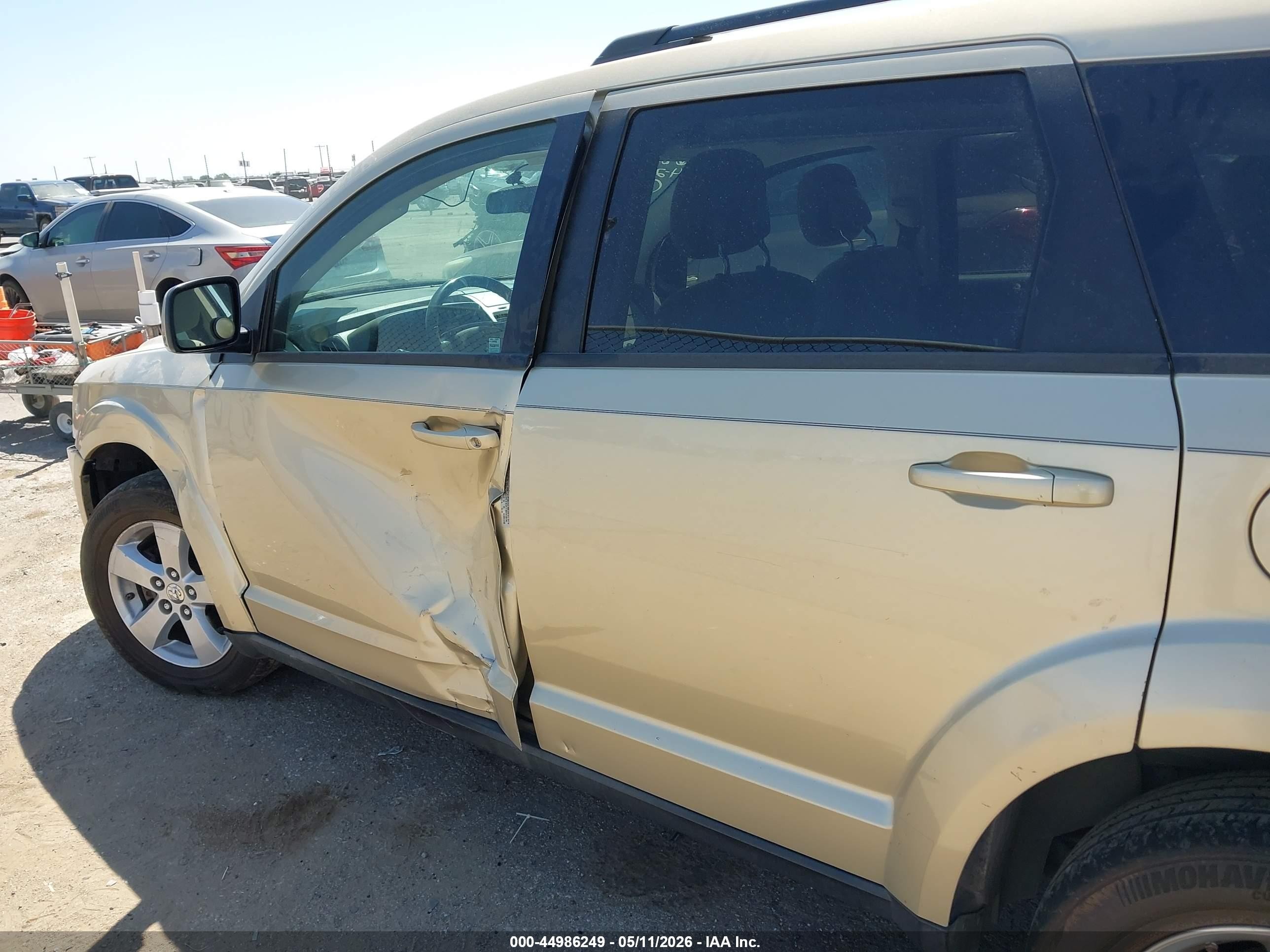 2010 Dodge Journey Sxt Beige vin: 3D4PG5FV7AT145456
