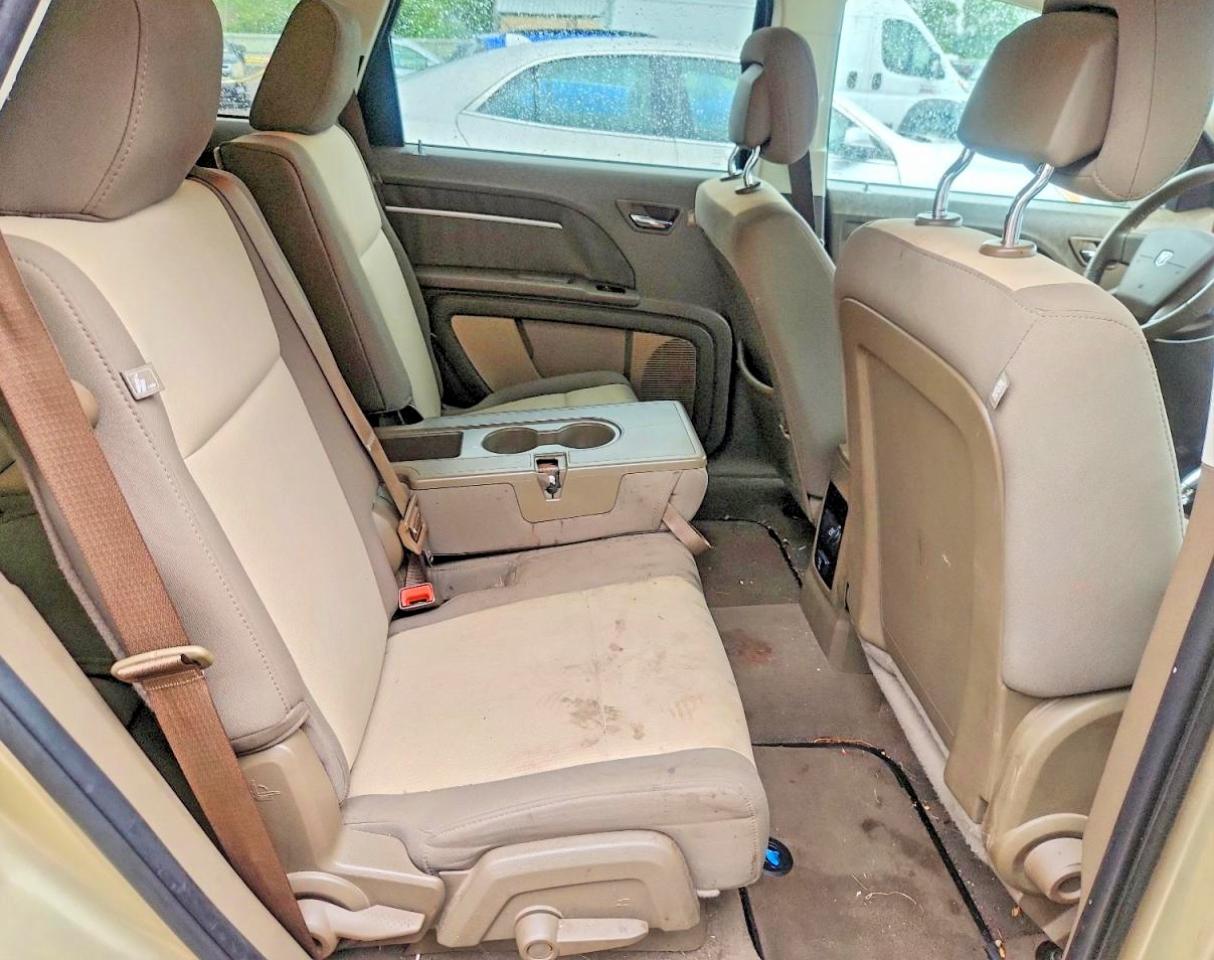 2010 Dodge Journey Бежевый vin: 3D4PG5FV9AT108568