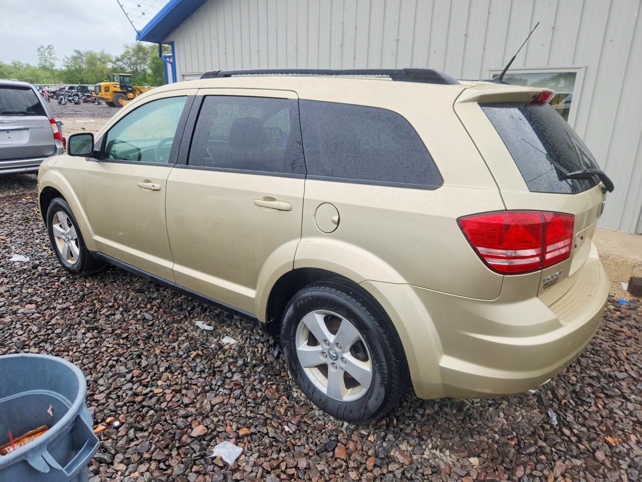 2010 Dodge Journey Бежевый vin: 3D4PG5FV9AT108568