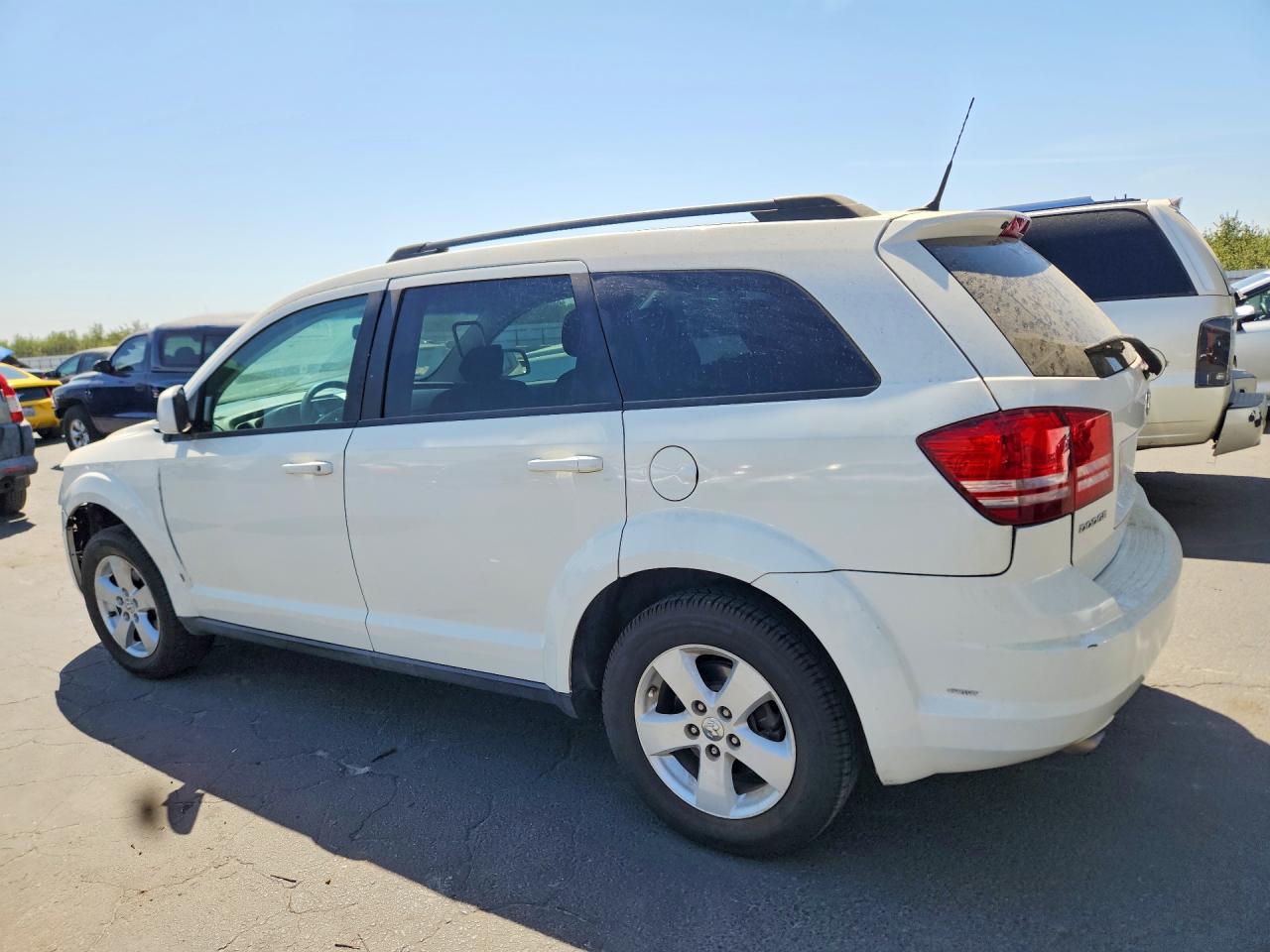 2010 Dodge Journey Sxt Белый vin: 3D4PG5FVXAT140221