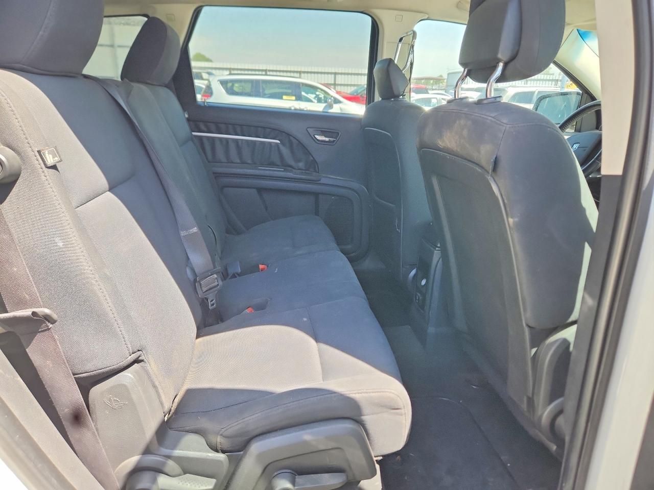 2010 Dodge Journey Sxt Белый vin: 3D4PG5FVXAT140221