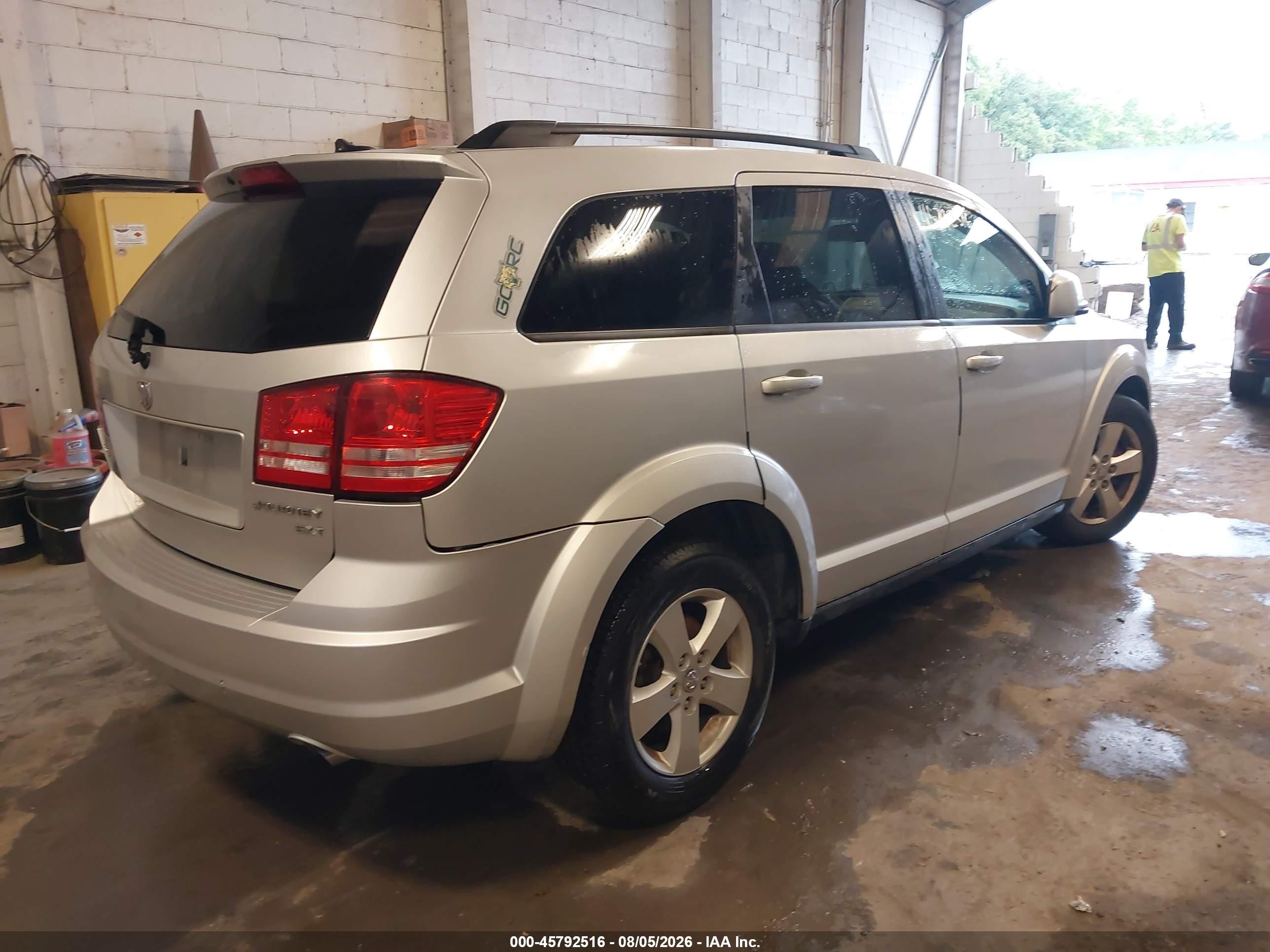 2010 Dodge Journey Sxt Silver vin: 3D4PG5FVXAT181755