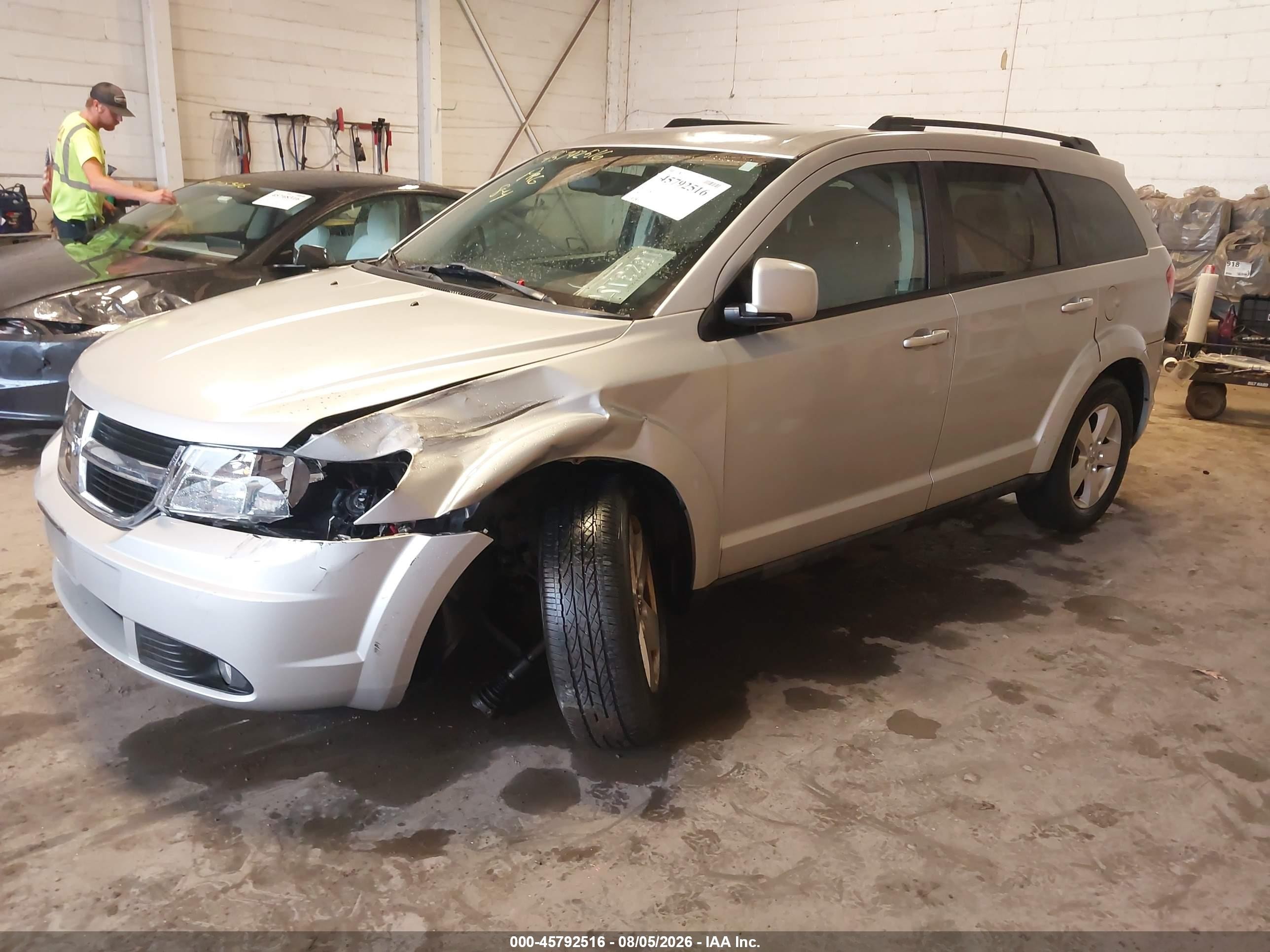 2010 Dodge Journey Sxt Silver vin: 3D4PG5FVXAT181755