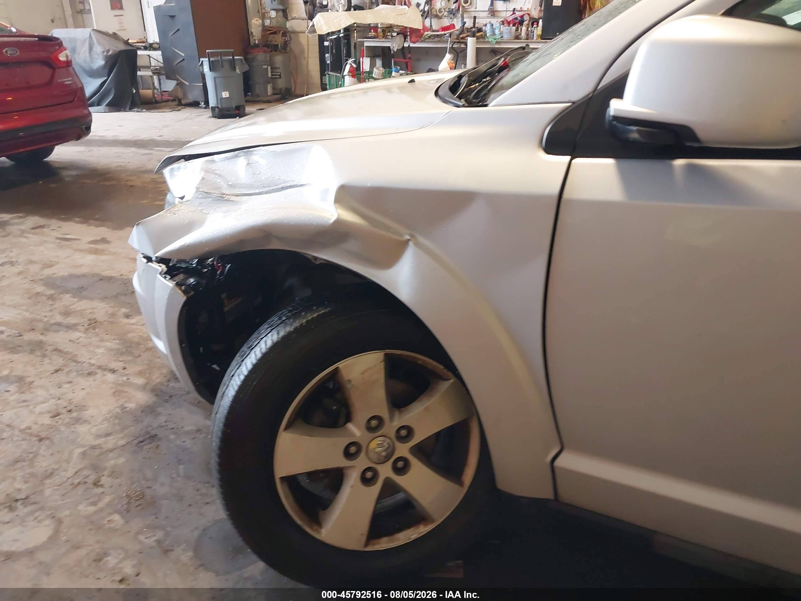 2010 Dodge Journey Sxt Silver vin: 3D4PG5FVXAT181755