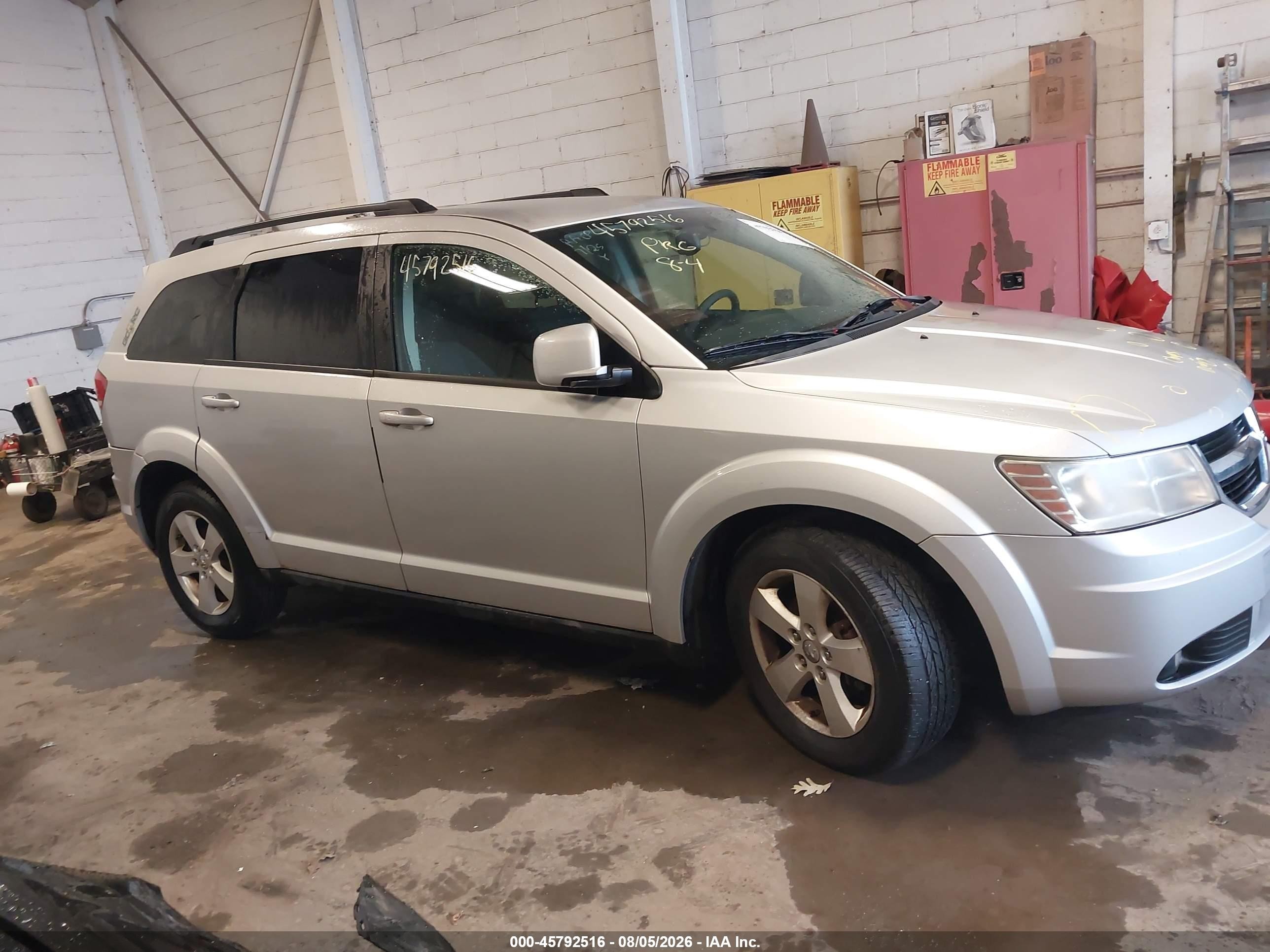 2010 Dodge Journey Sxt Silver vin: 3D4PG5FVXAT181755