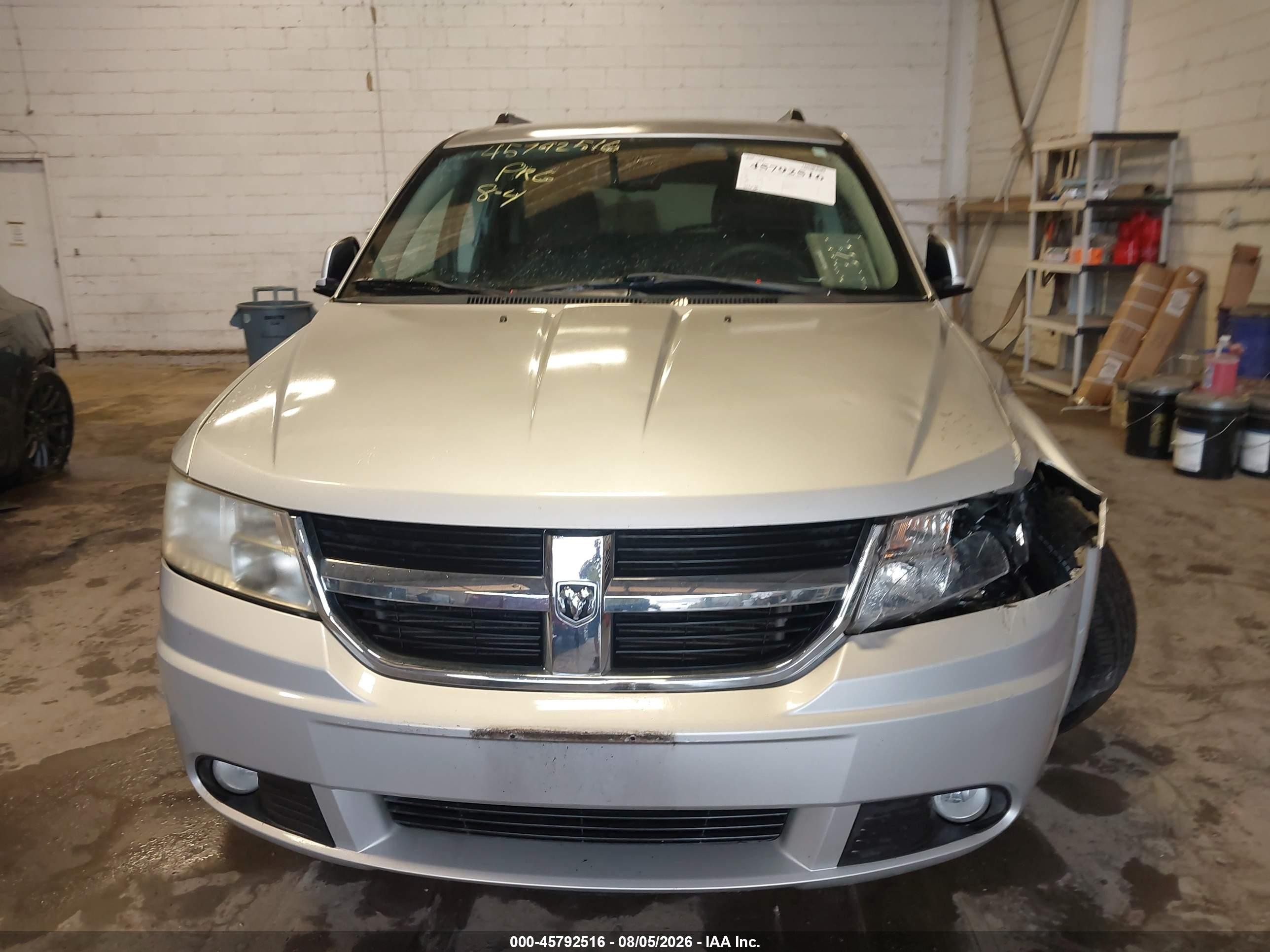 2010 Dodge Journey Sxt Silver vin: 3D4PG5FVXAT181755