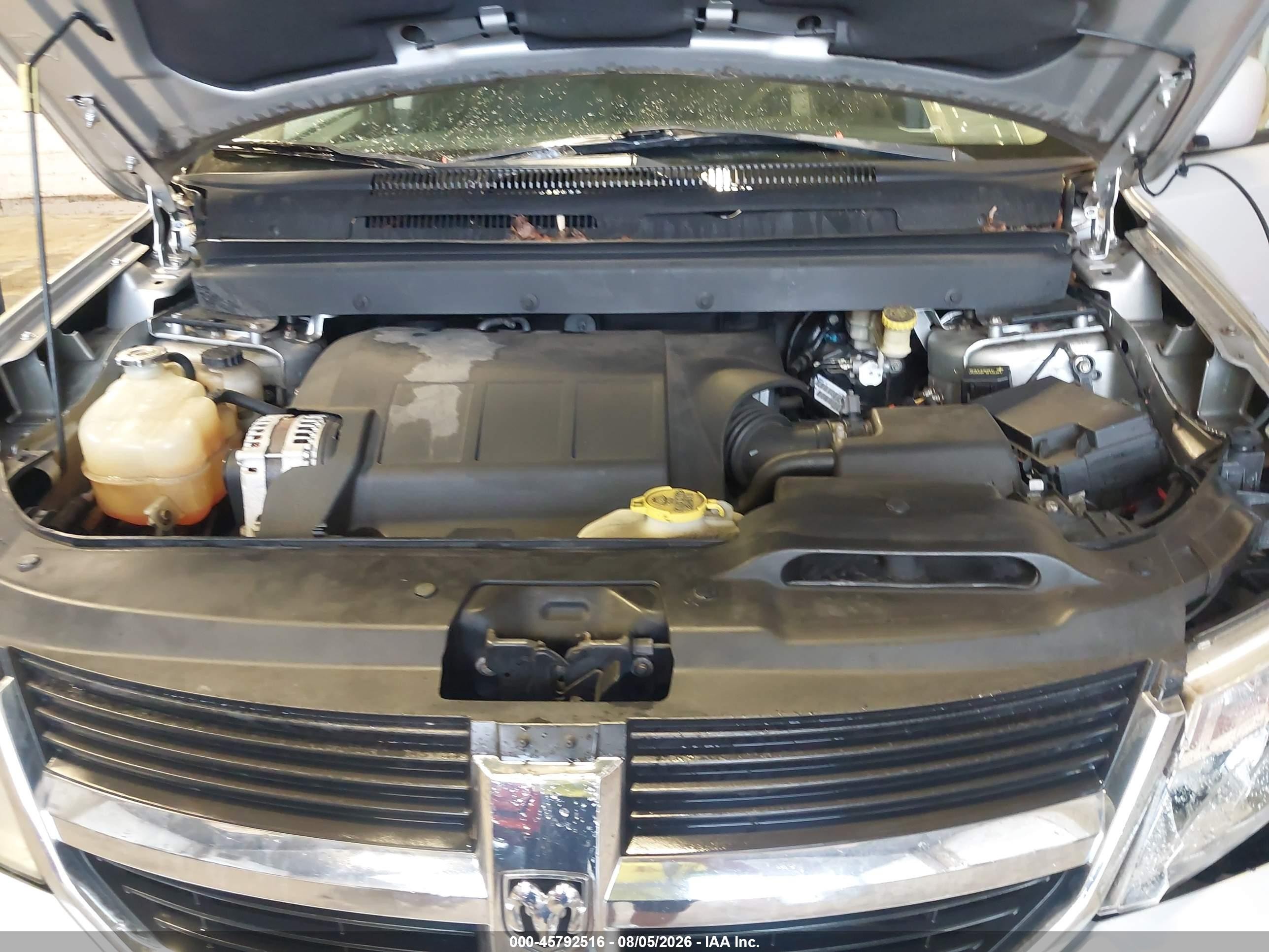 2010 Dodge Journey Sxt Silver vin: 3D4PG5FVXAT181755