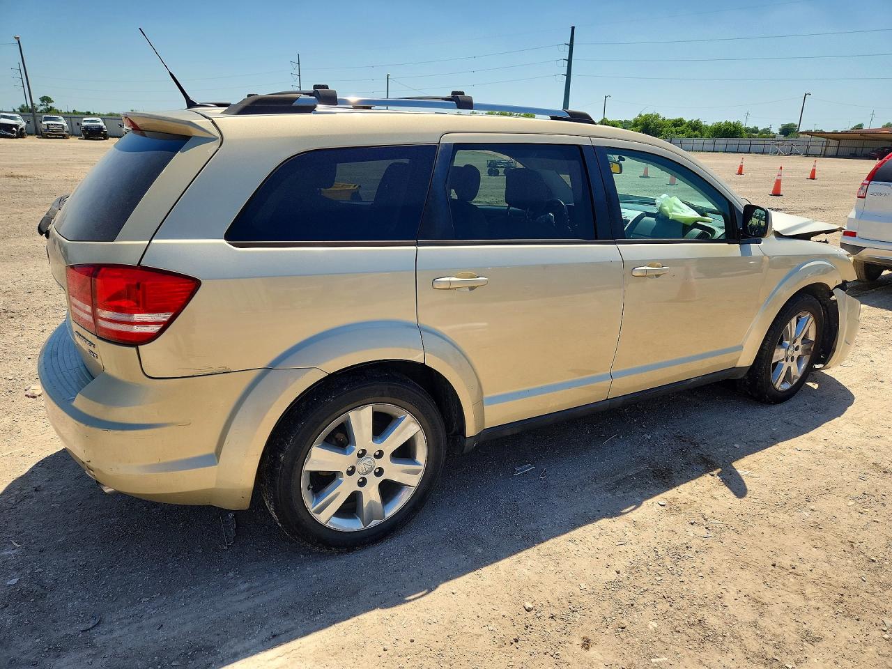 2010 Dodge Journey Sxt Золотой vin: 3D4PG5FVXAT247656