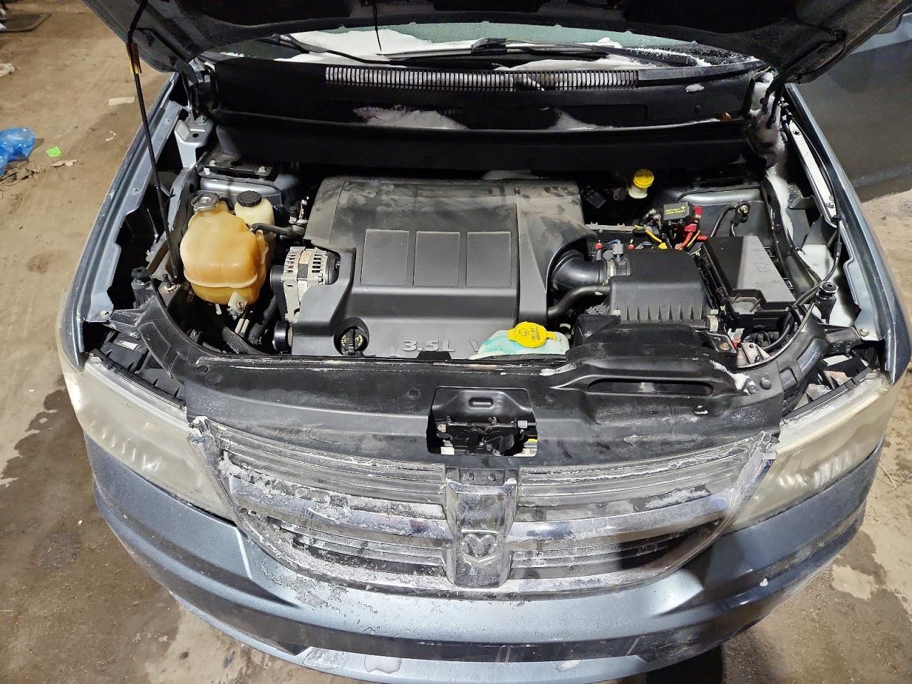 2010 Dodge Journey R/ Blue vin: 3D4PG6FV8AT114447