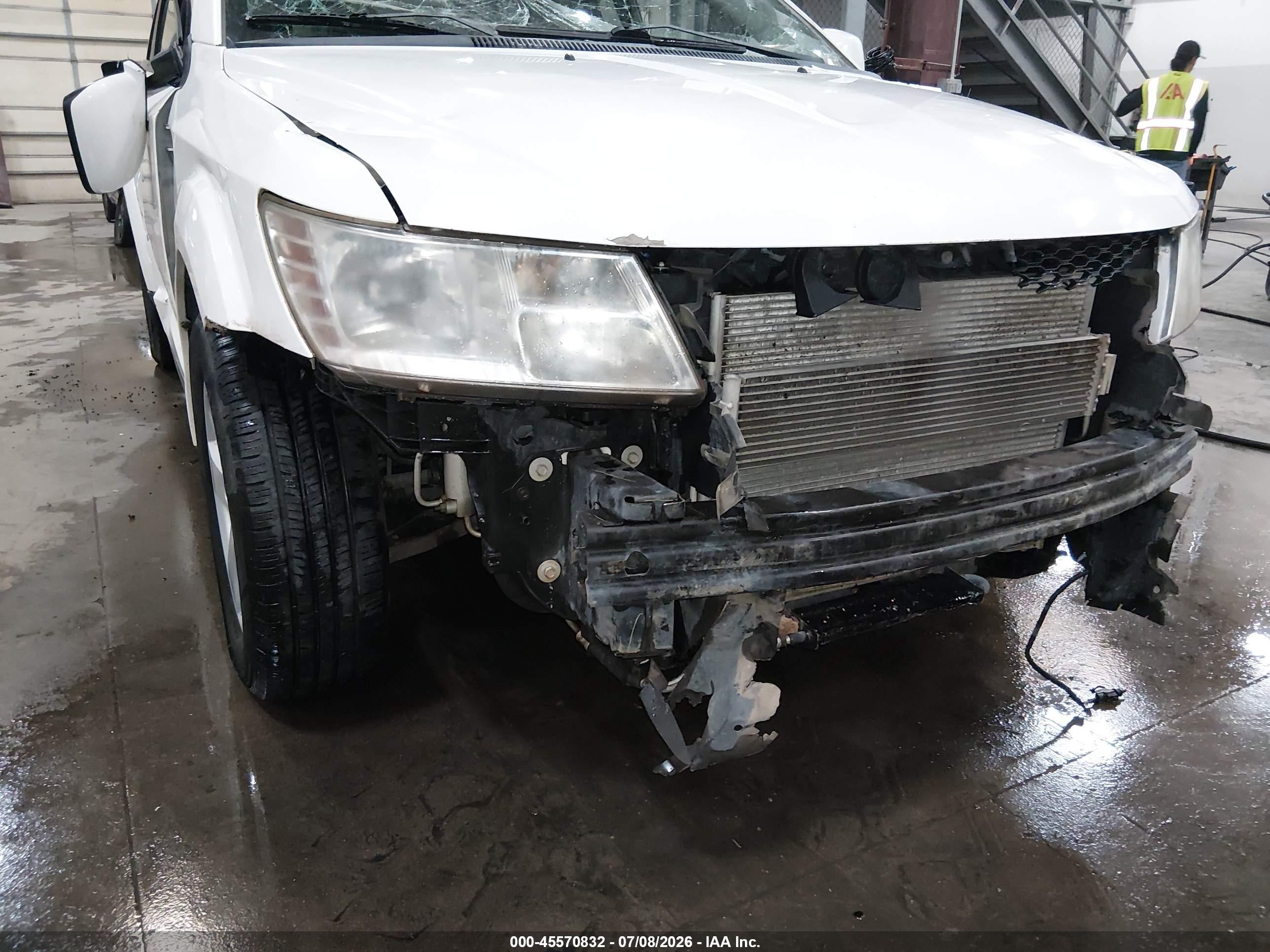 2011 Dodge Journey Mainstreet White vin: 3D4PH1FG2BT520873