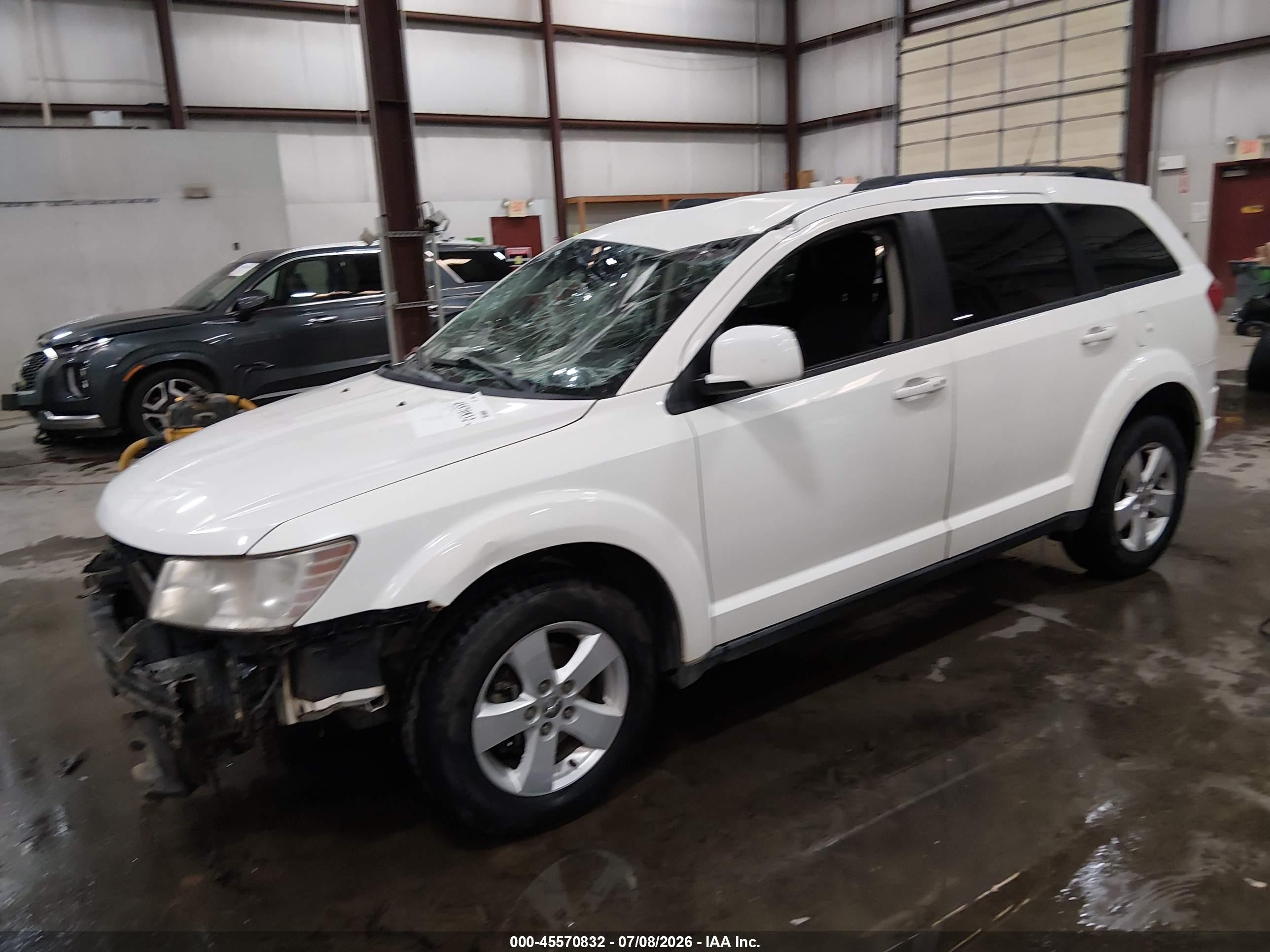 2011 Dodge Journey Mainstreet White vin: 3D4PH1FG2BT520873
