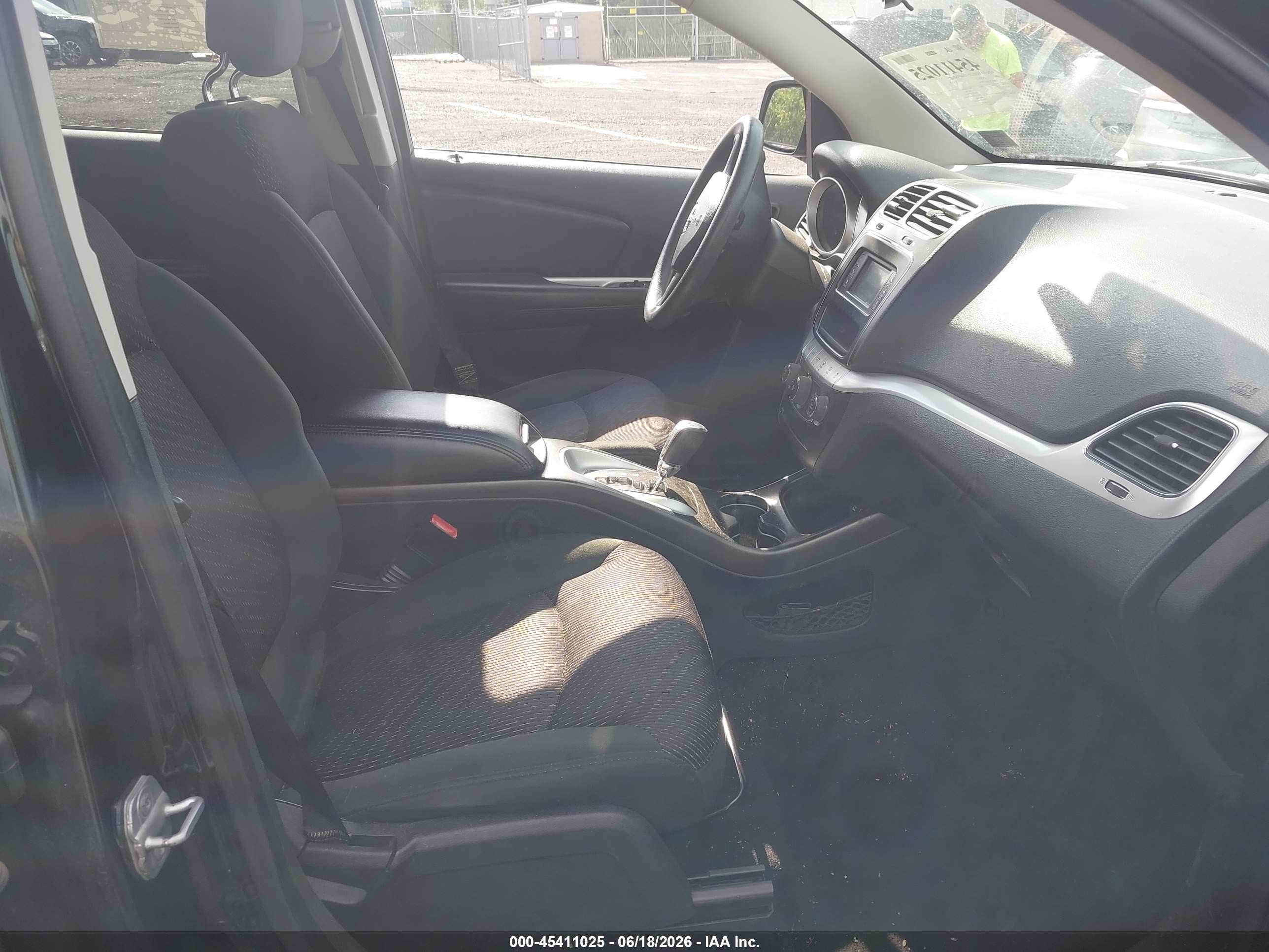 2011 Dodge Journey Mainstreet Black vin: 3D4PH1FG2BT528990
