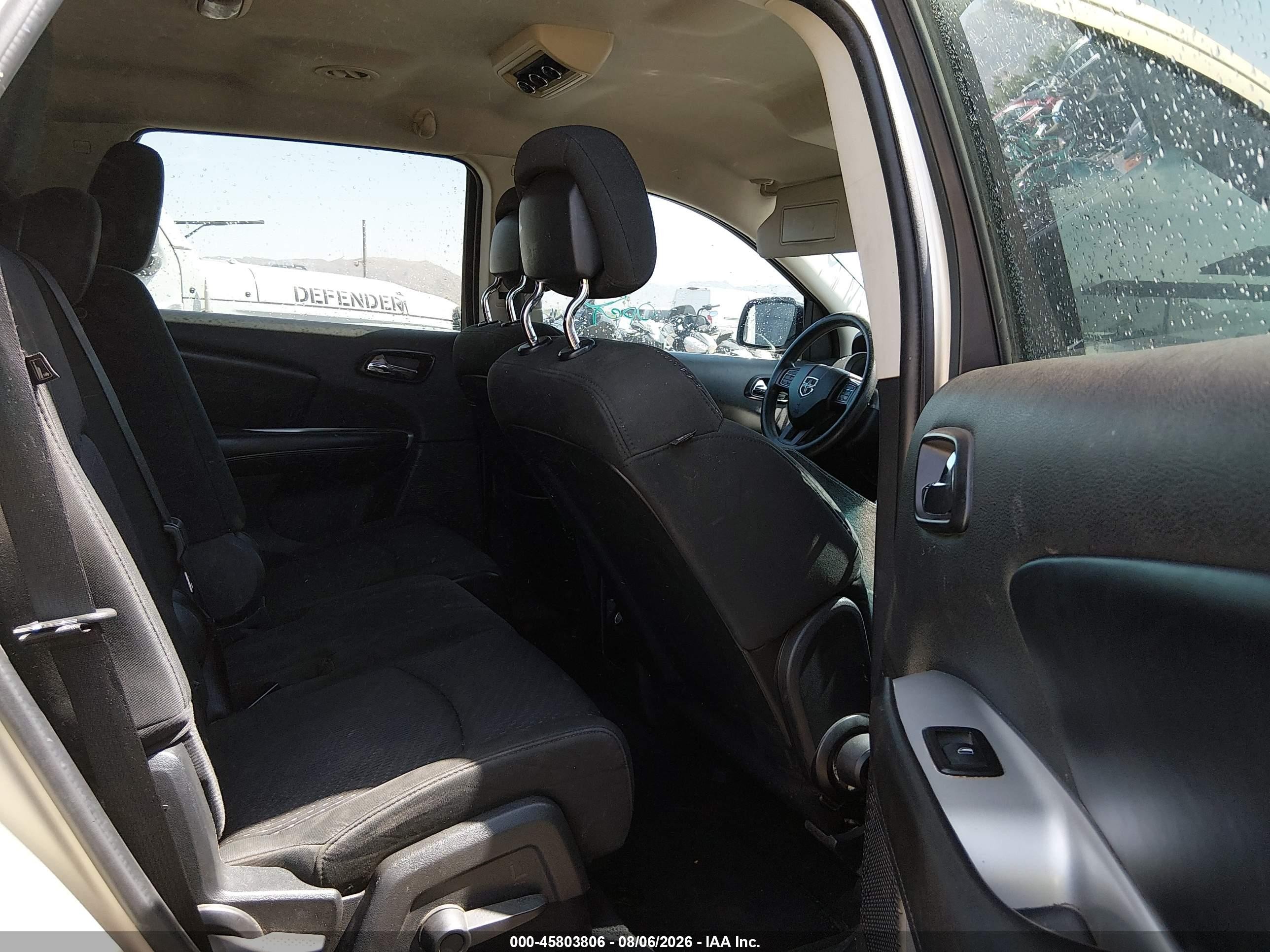 2011 Dodge Journey Mainstreet Tan vin: 3D4PH1FG2BT559348