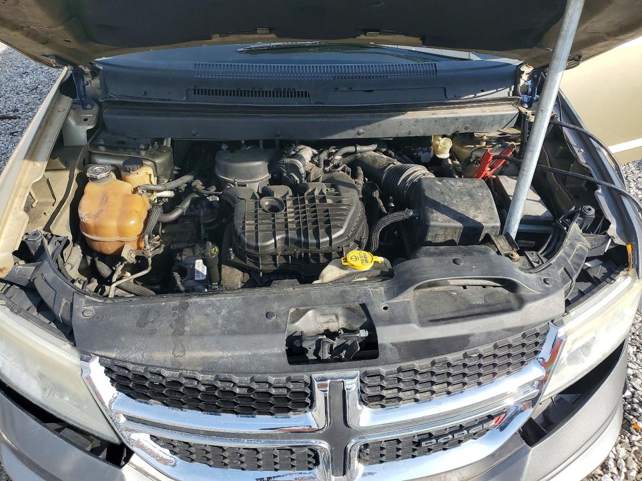 2011 Dodge Journey Mainstreet Желто-коричневый vin: 3D4PH1FG6BT561006