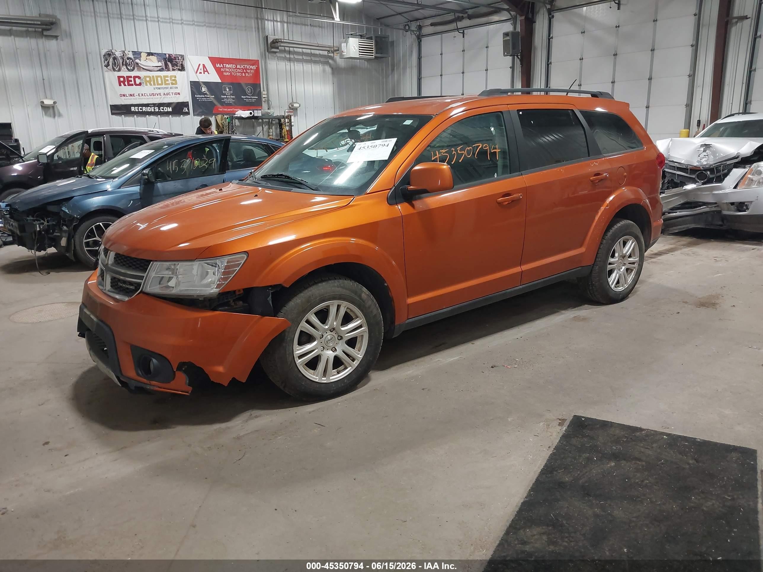 2011 Dodge Journey Mainstreet Orange vin: 3D4PH1FGOBT558327