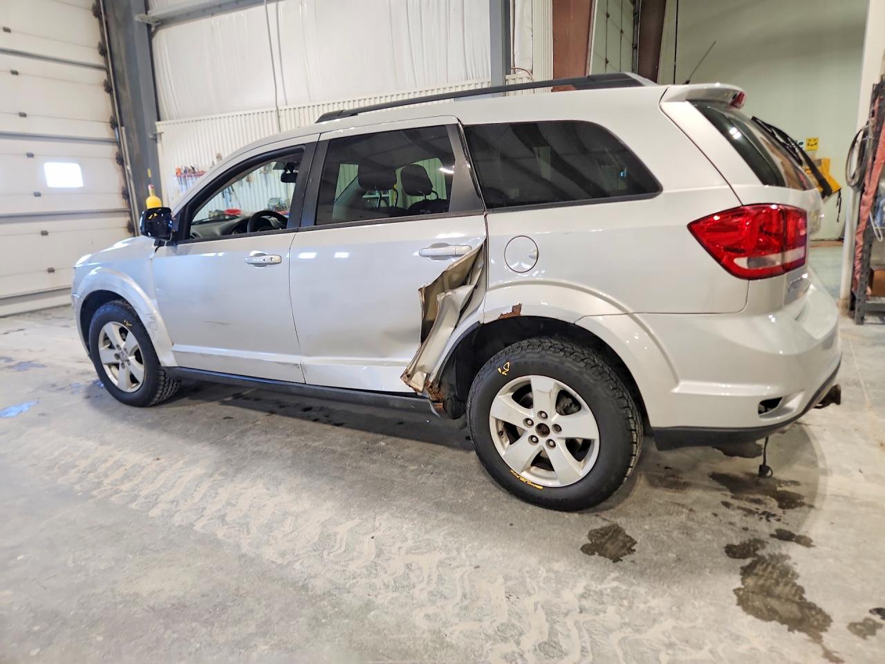2011 Dodge Journey Mainstreet Silver vin: 3D4PH1FGXBT542846