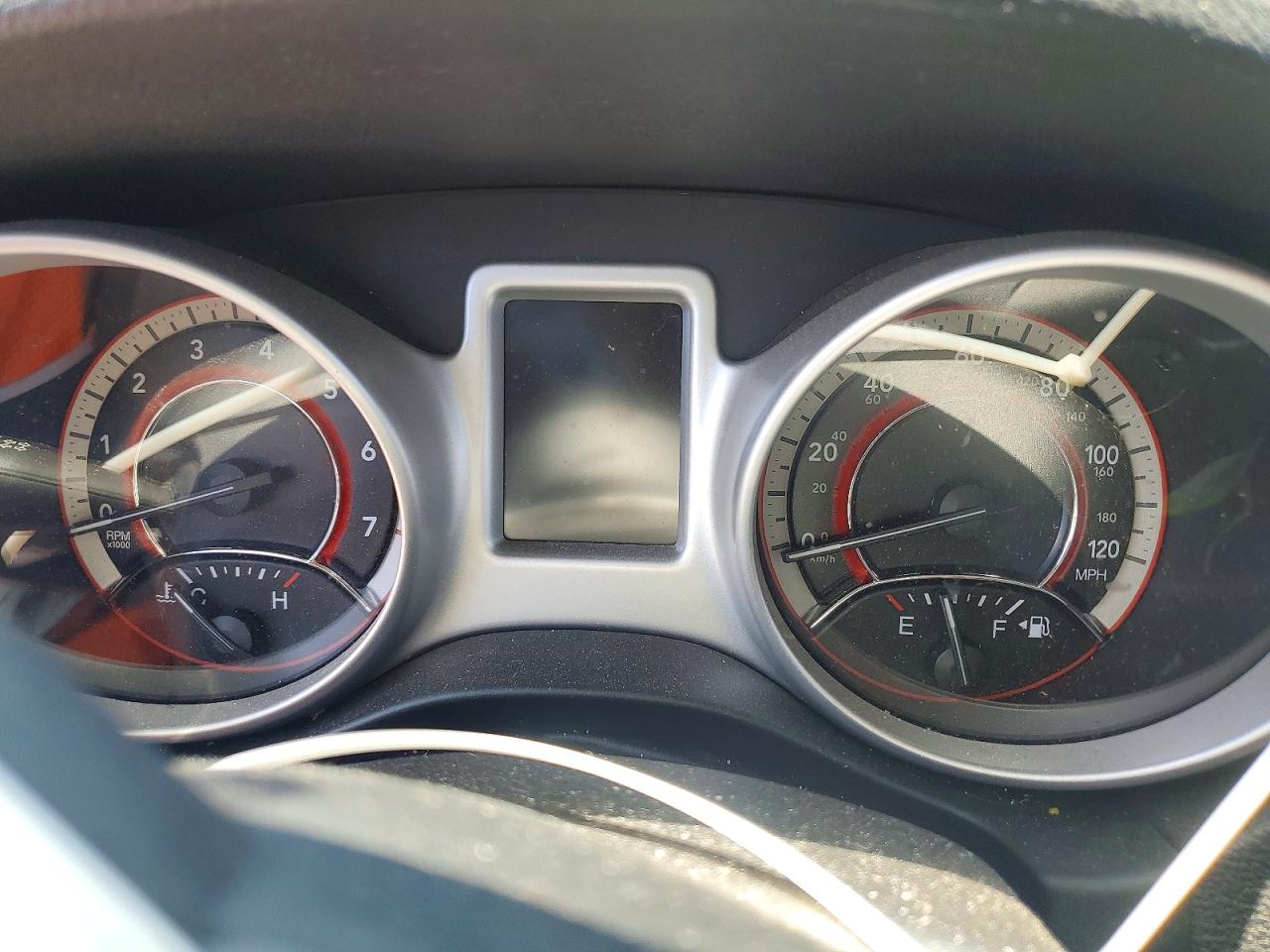 2011 Dodge Journey Crew Red vin: 3D4PH3FG2BT516978