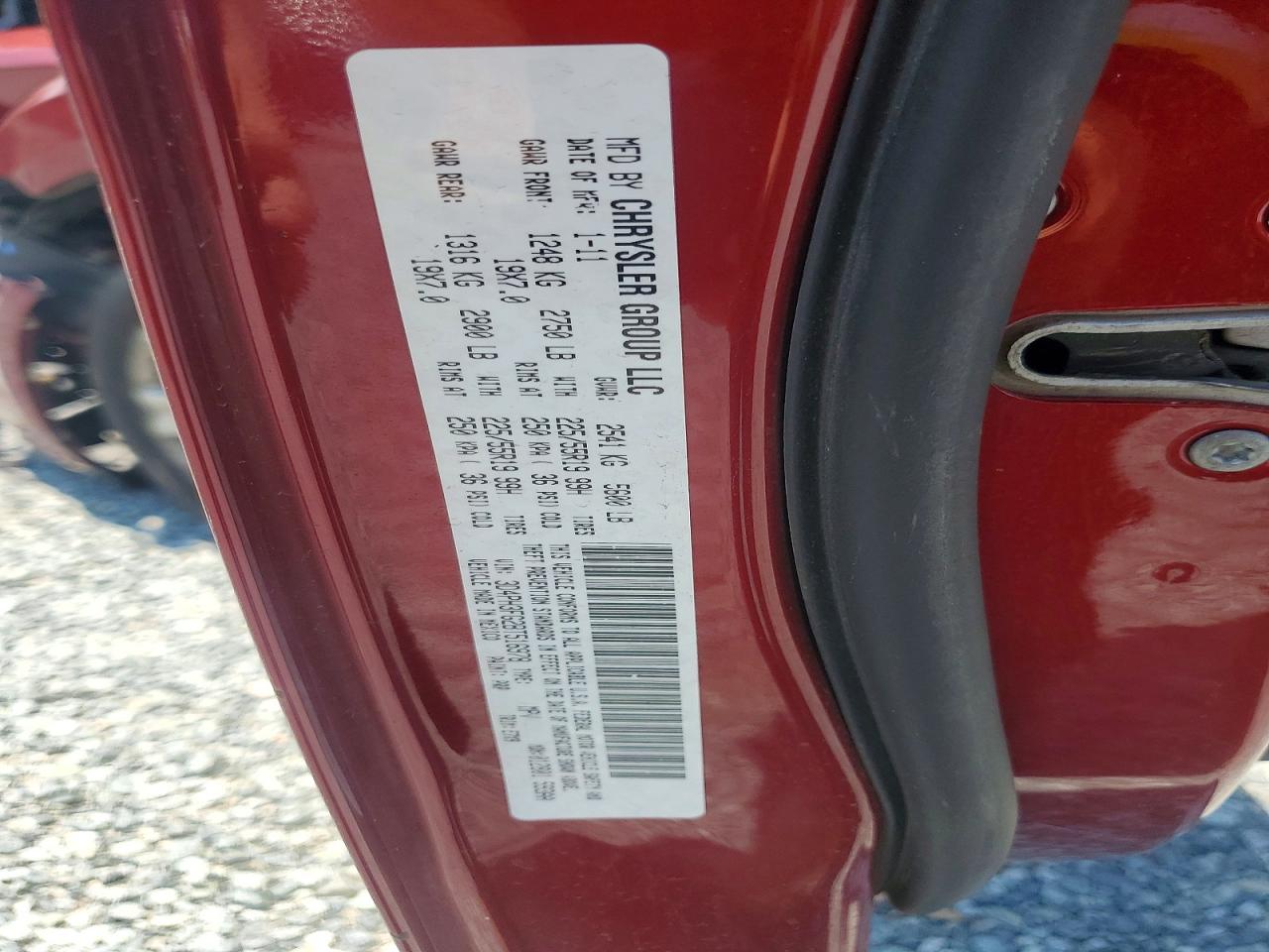 2011 Dodge Journey Crew Red vin: 3D4PH3FG2BT516978