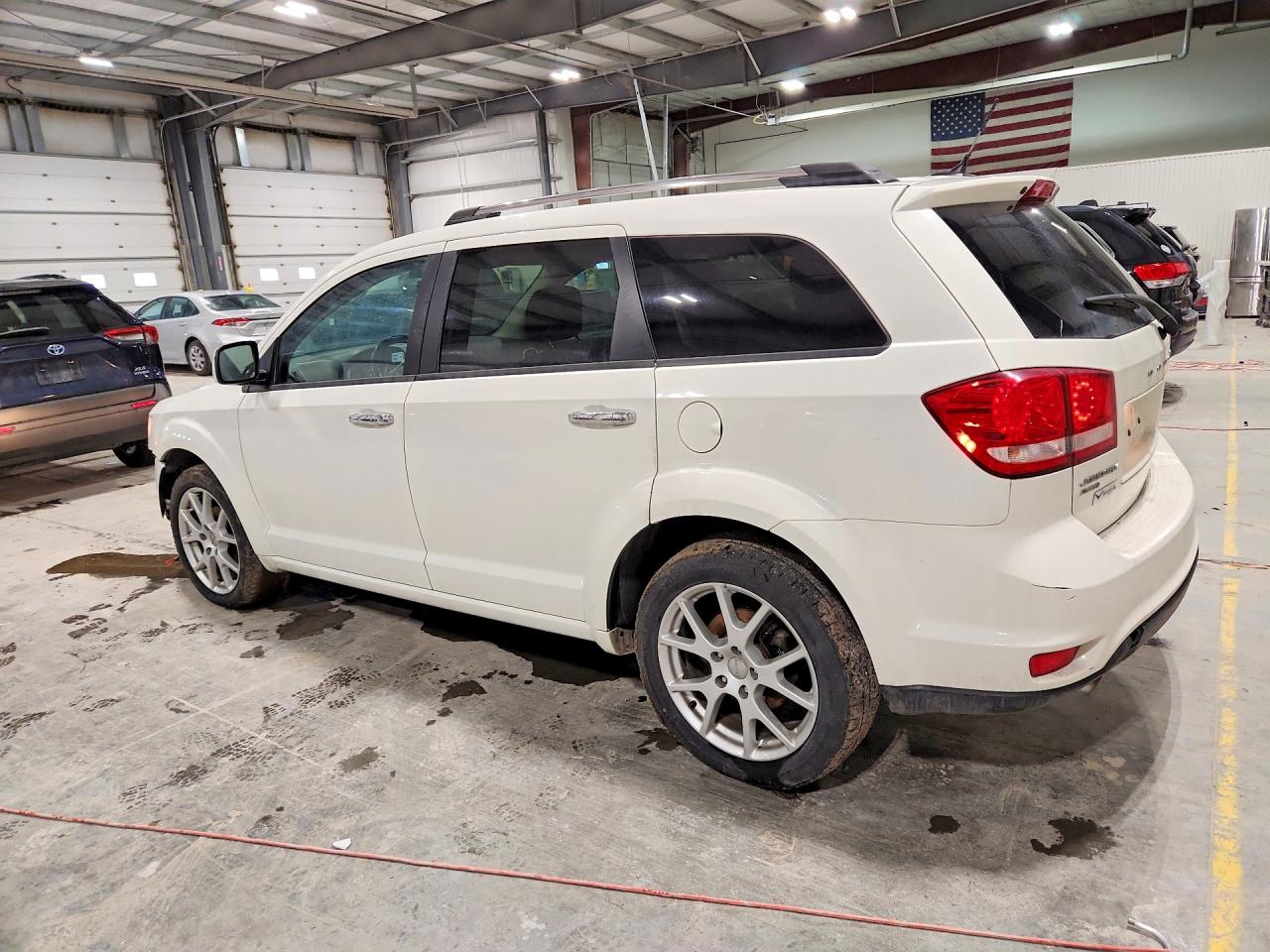 2011 Dodge Journey Crew White vin: 3D4PH3FG2BT551830