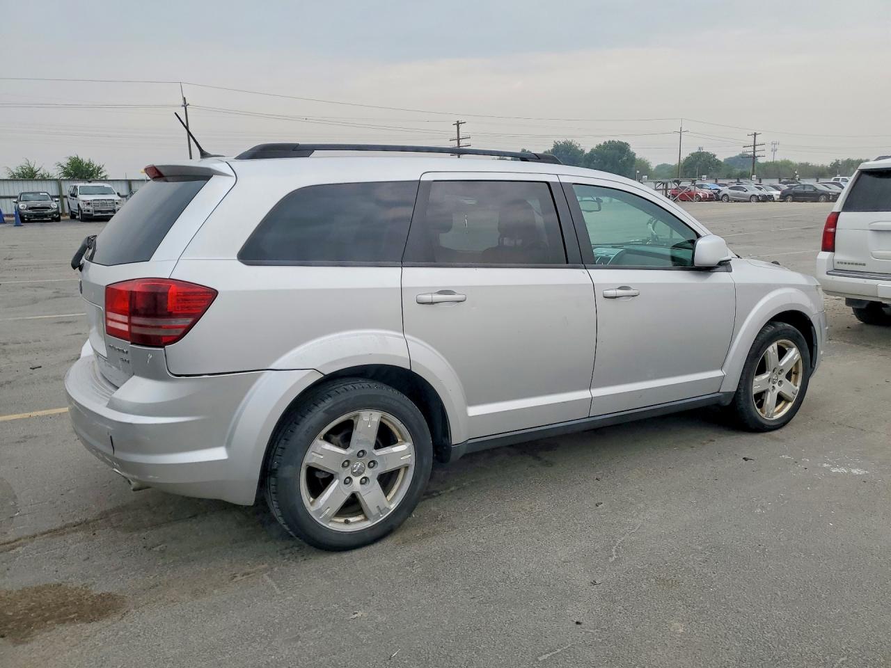 2010 Dodge Journey Sxt Silver vin: 3D4PH5FV6AT148443