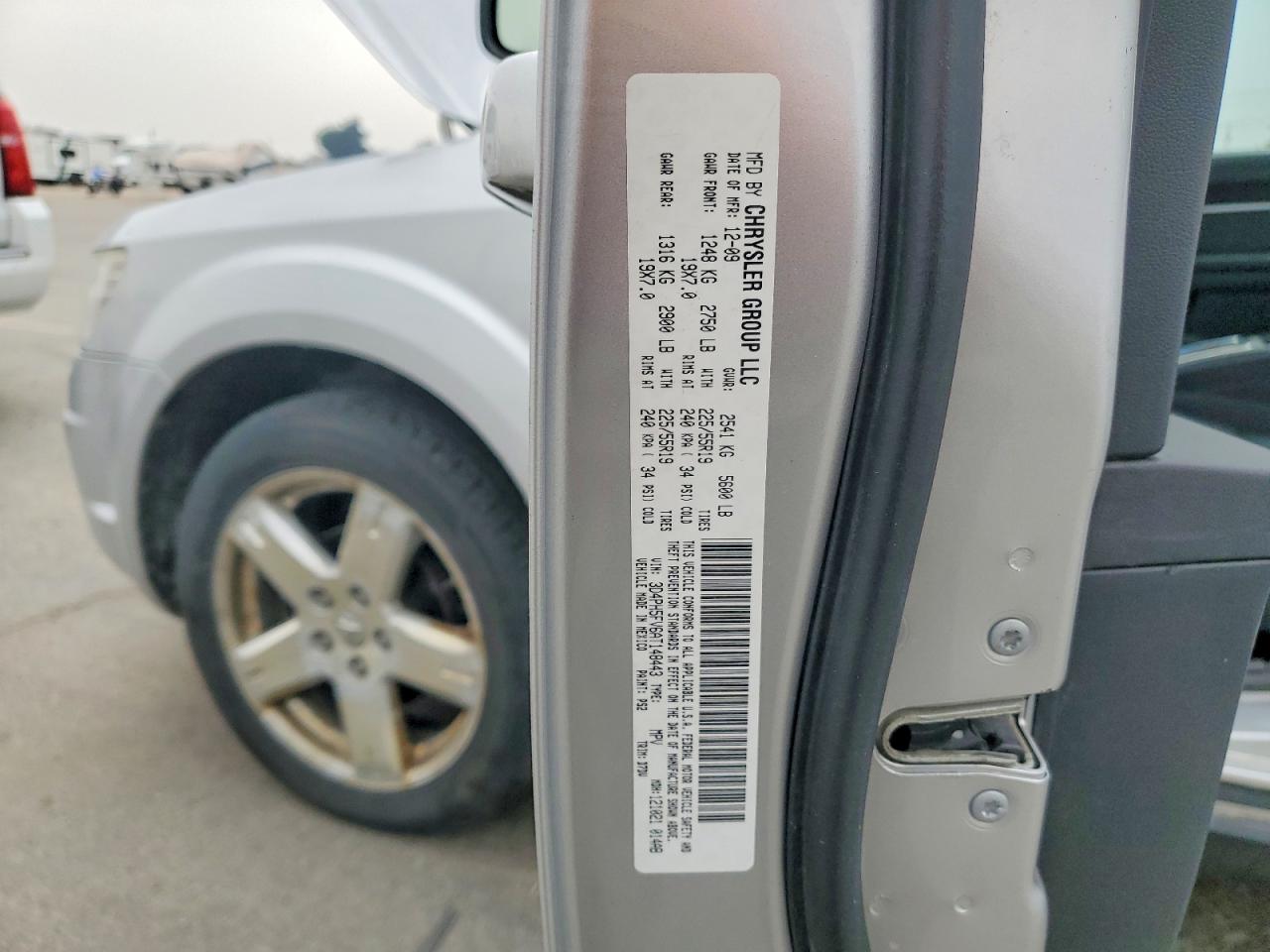 2010 Dodge Journey Sxt Silver vin: 3D4PH5FV6AT148443