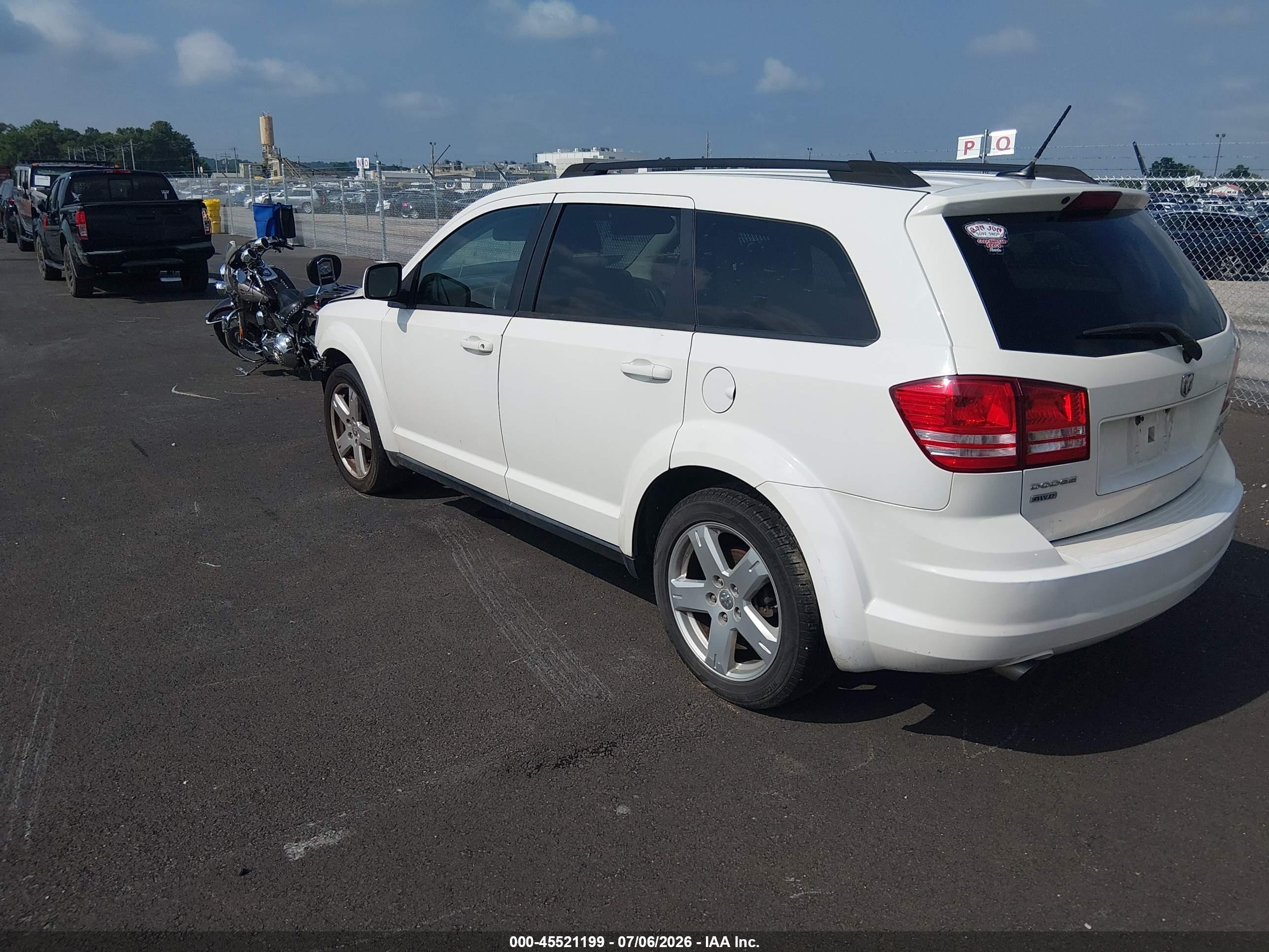 2010 Dodge Journey Sxt White vin: 3D4PH5FV7AT106962
