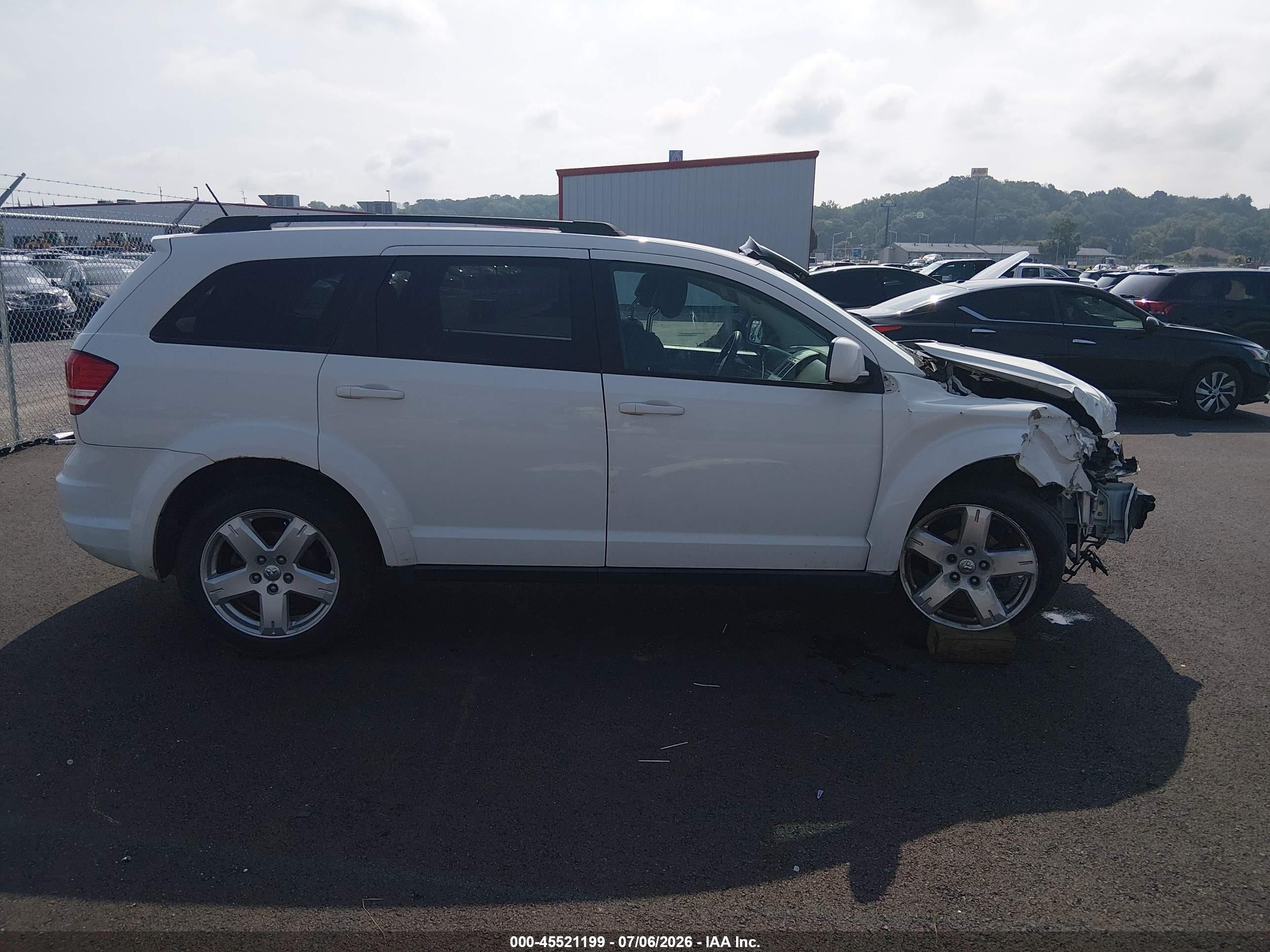 2010 Dodge Journey Sxt White vin: 3D4PH5FV7AT106962