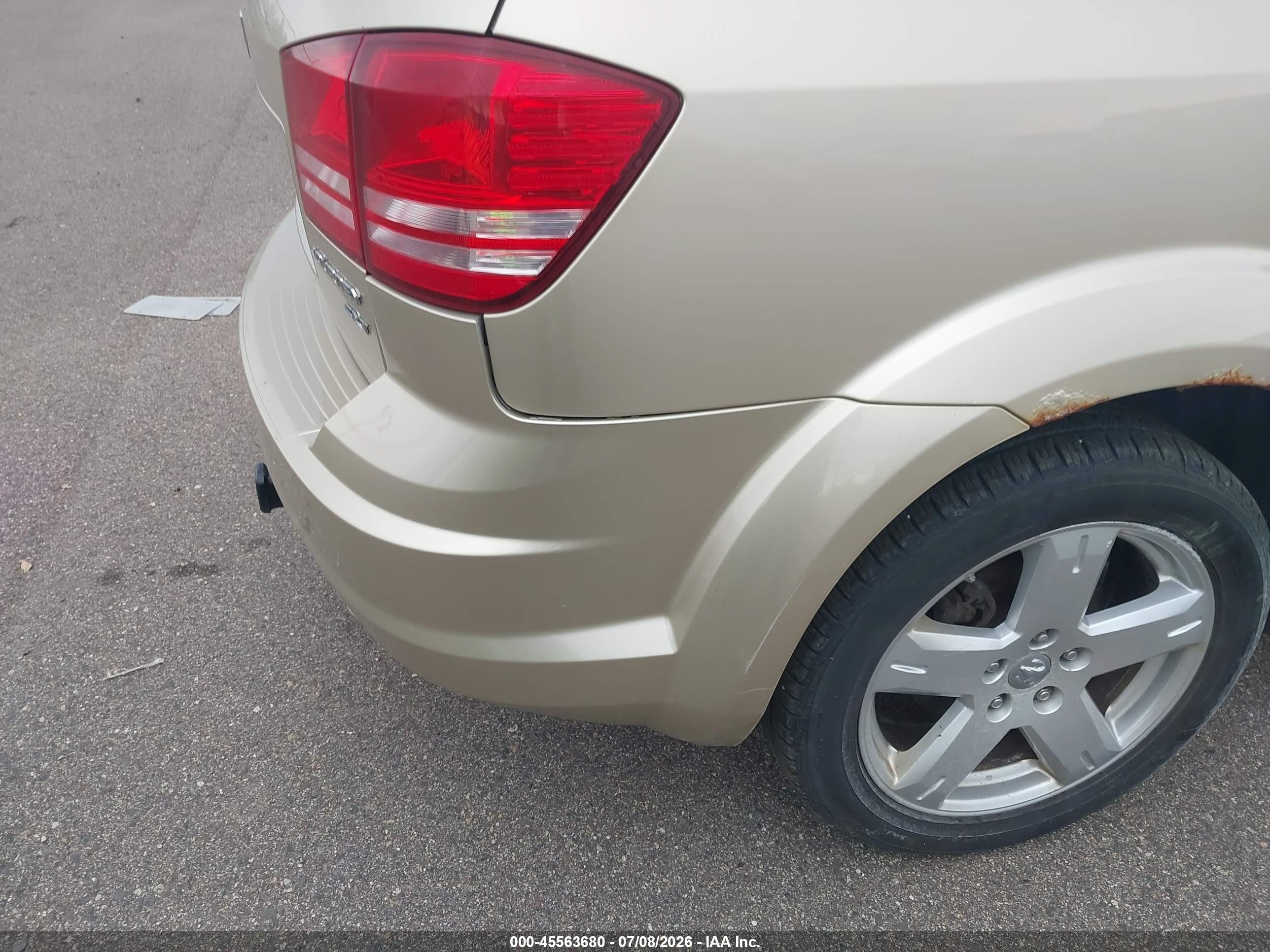 2010 Dodge Journey Sxt Gold vin: 3D4PH5FV8AT130056