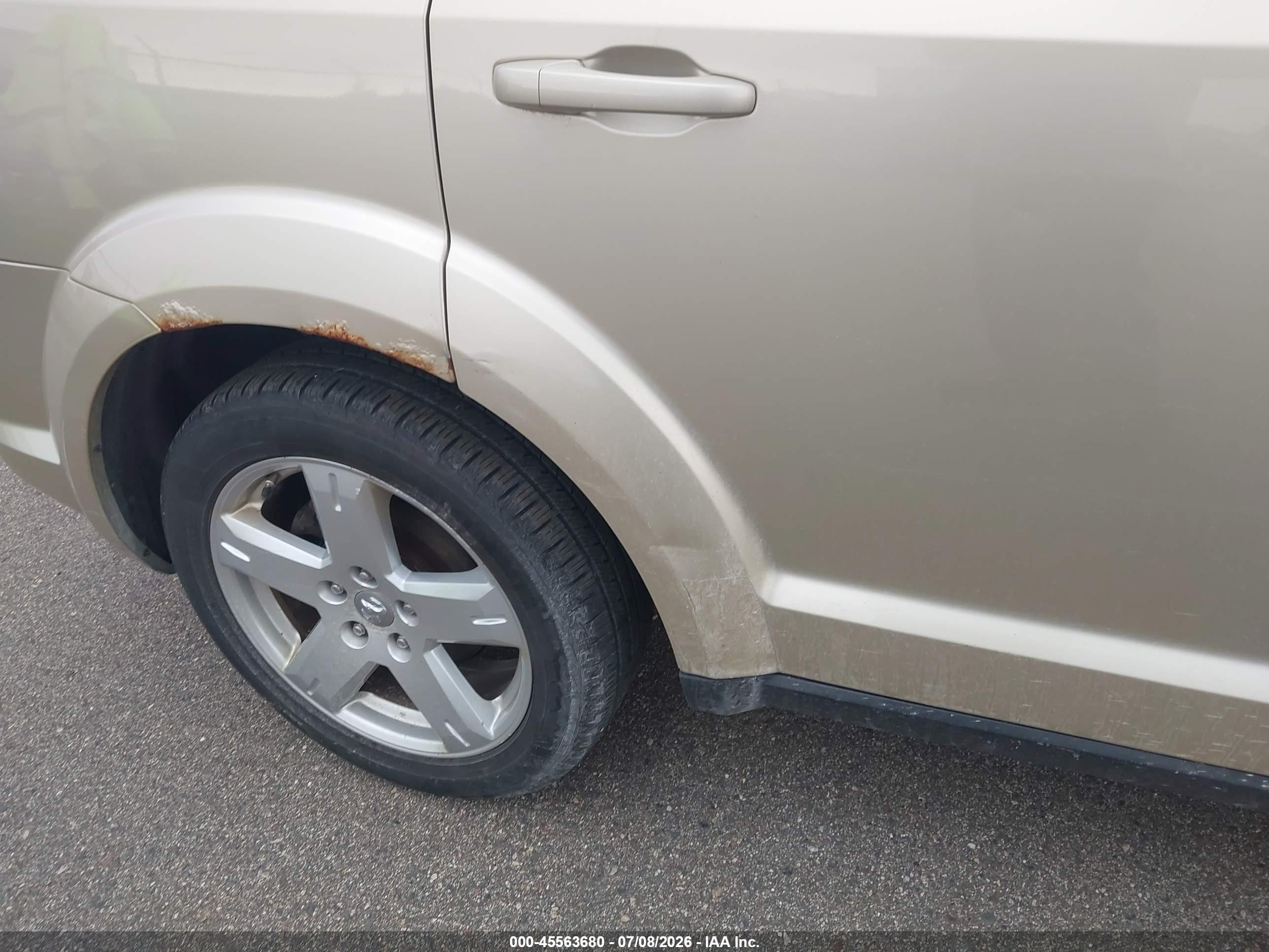 2010 Dodge Journey Sxt Gold vin: 3D4PH5FV8AT130056