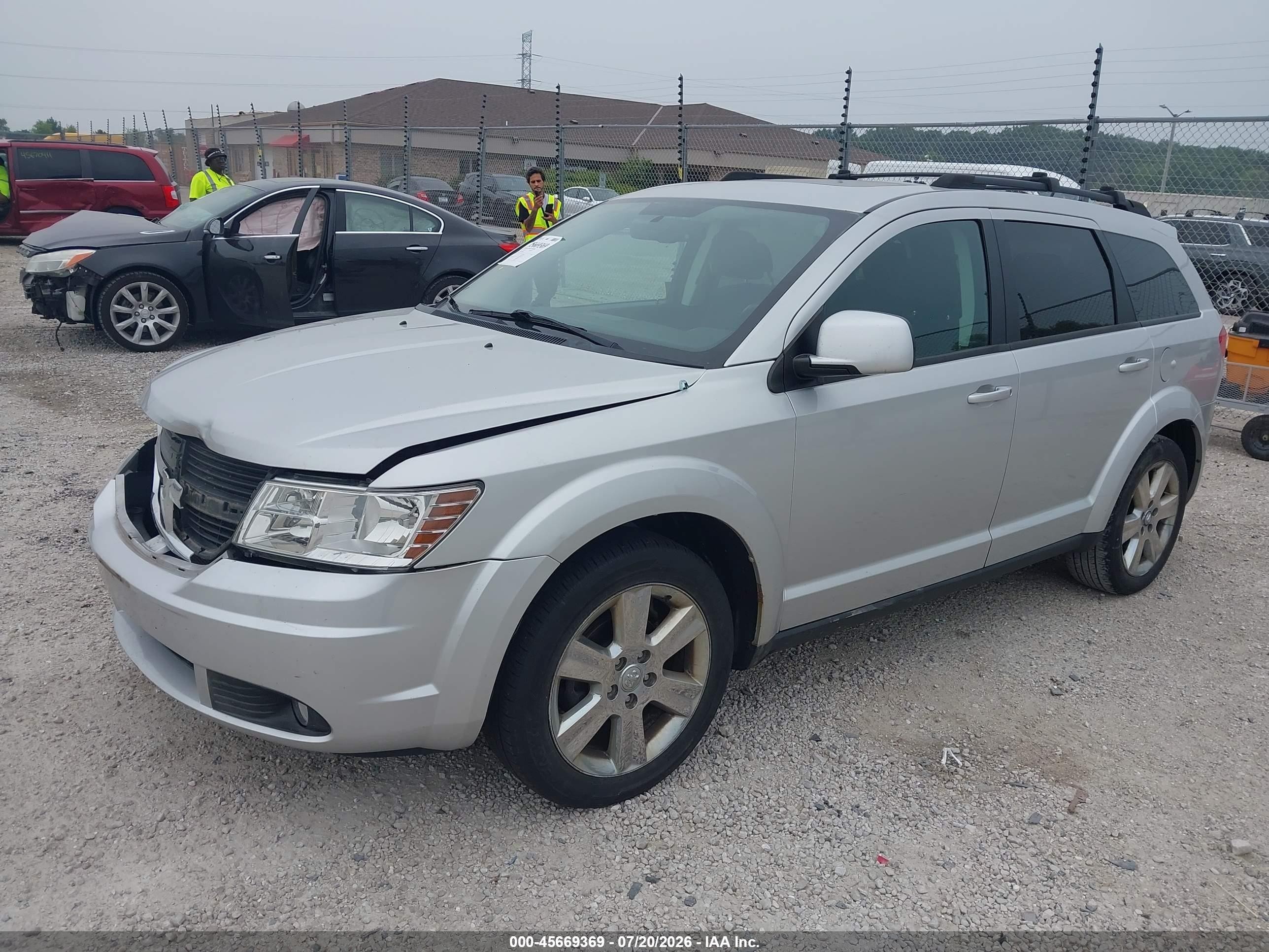 2010 Dodge Journey Sxt Silver vin: 3D4PH5FV9AT139218