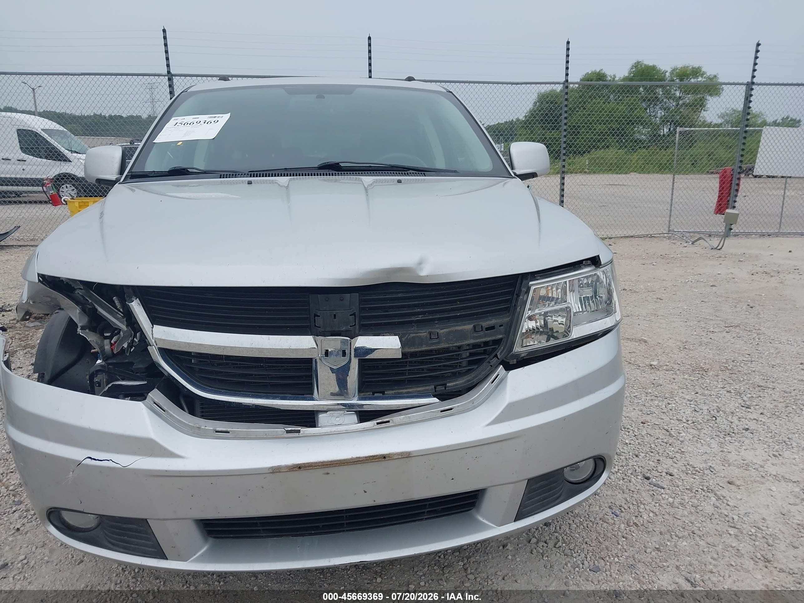 2010 Dodge Journey Sxt Silver vin: 3D4PH5FV9AT139218