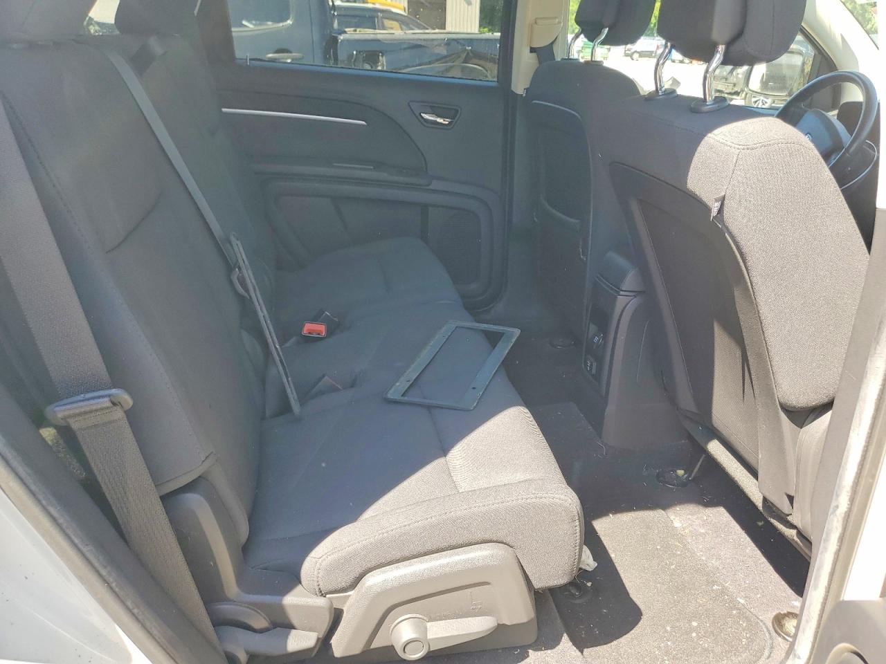 2010 Dodge Journey Sxt White vin: 3D4PH5FVXAT106955