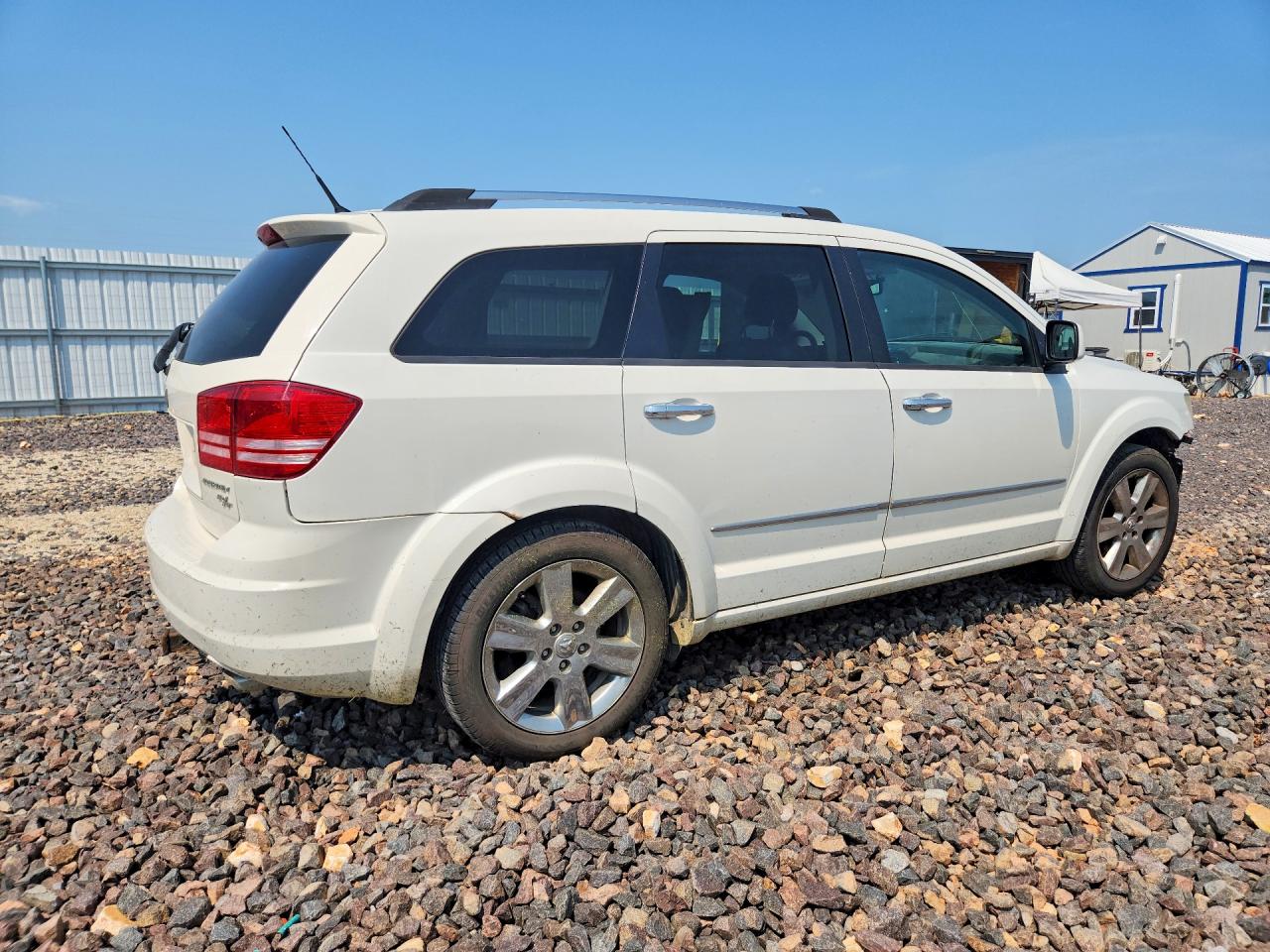 2010 Dodge Journey R/t White vin: 3D4PH6FV1AT149702
