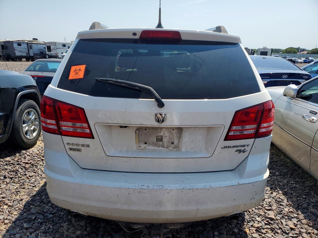 2010 Dodge Journey R/t White vin: 3D4PH6FV1AT149702