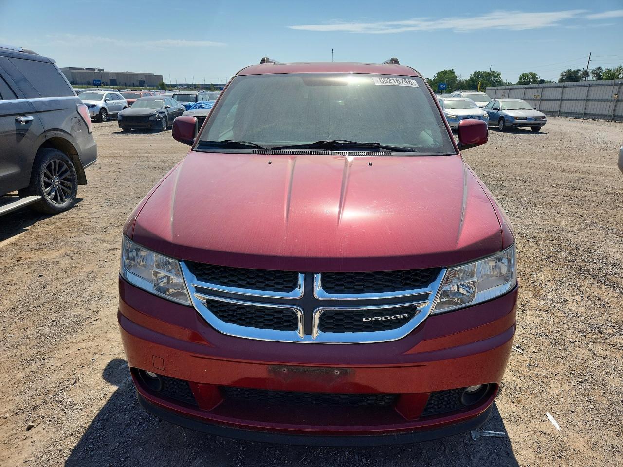2011 Dodge Journey Lux Burgundy vin: 3D4PH9FG2BT513677