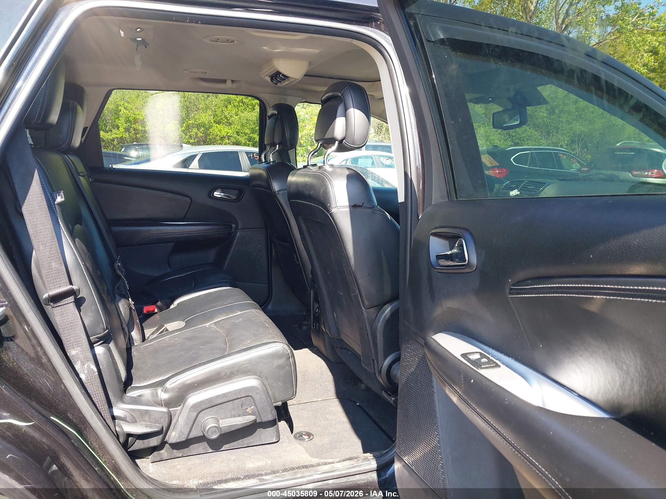 2011 Dodge Journey Lux Black vin: 3D4PH9FG3BT513655